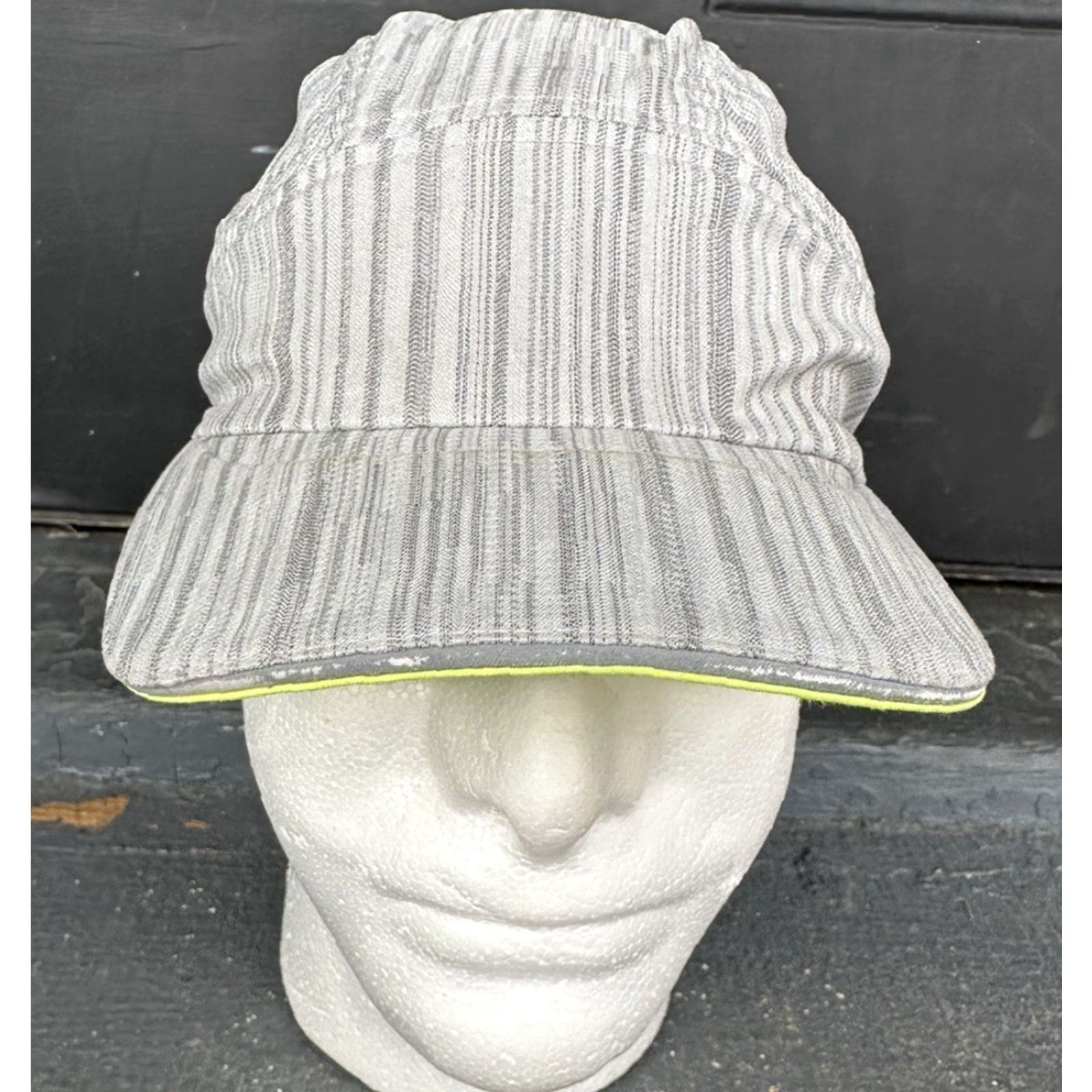 Lululemon Lululemon Baseball Hat Cap Adjustable Women’s One Size Gray Grey Size ONE SIZE - 2 Thumbnail