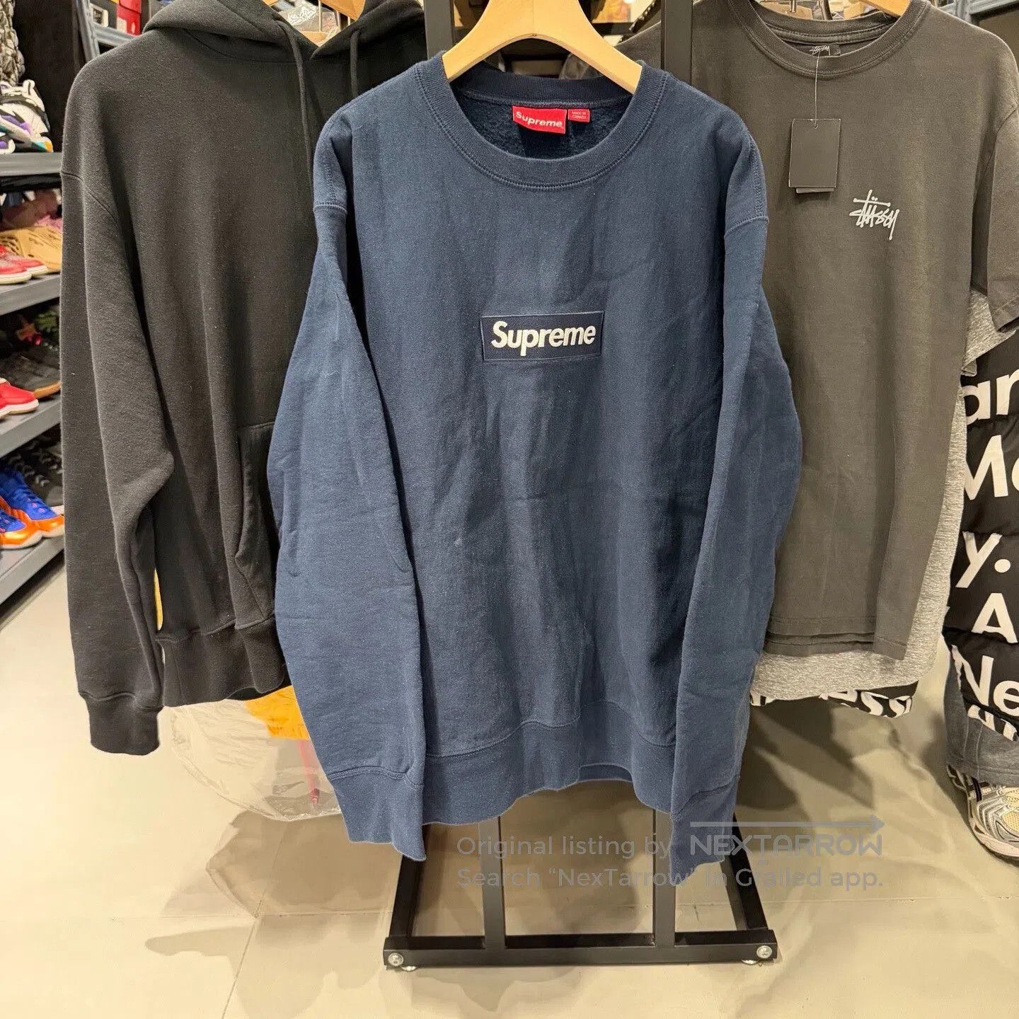Supreme Supreme Box Logo Blue Sweatshirt. Size US L / EU 52-54 / 3 - 1 Thumbnail