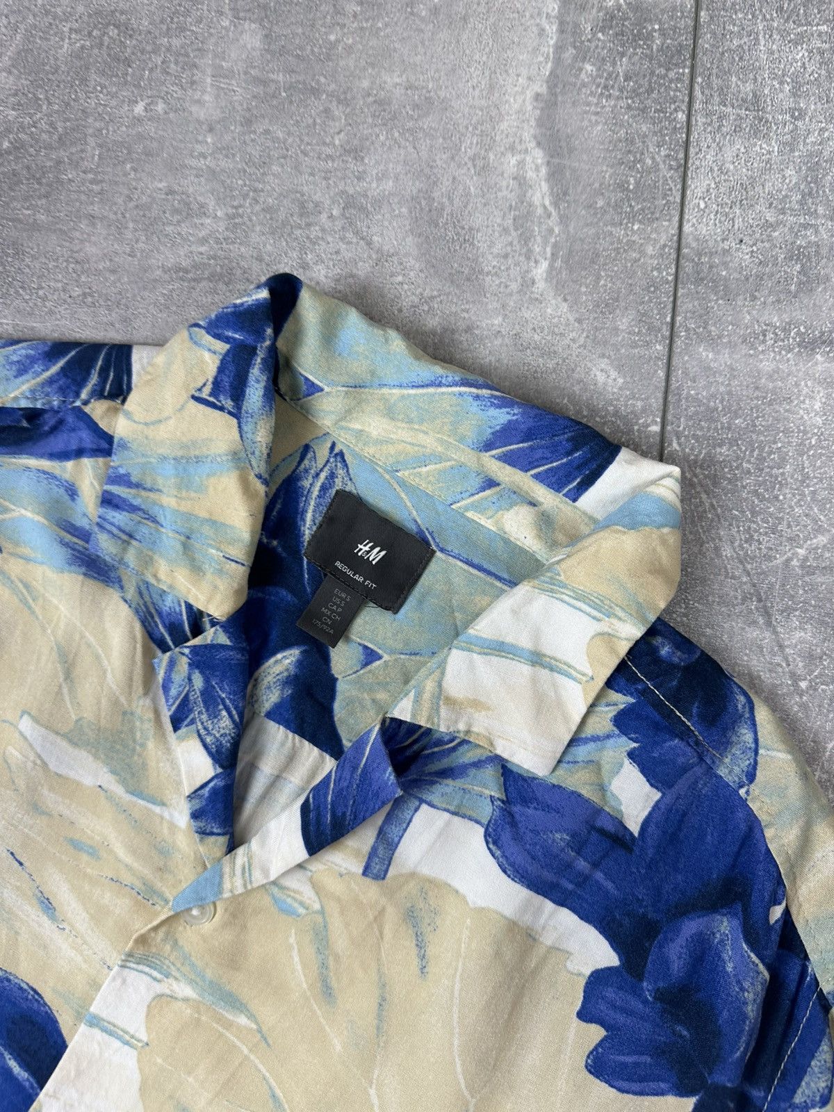 H&M H&m Vintage Streetwear Hawaii Shirt Button Up Size US S / EU 44-46 / 1 - 3 Thumbnail