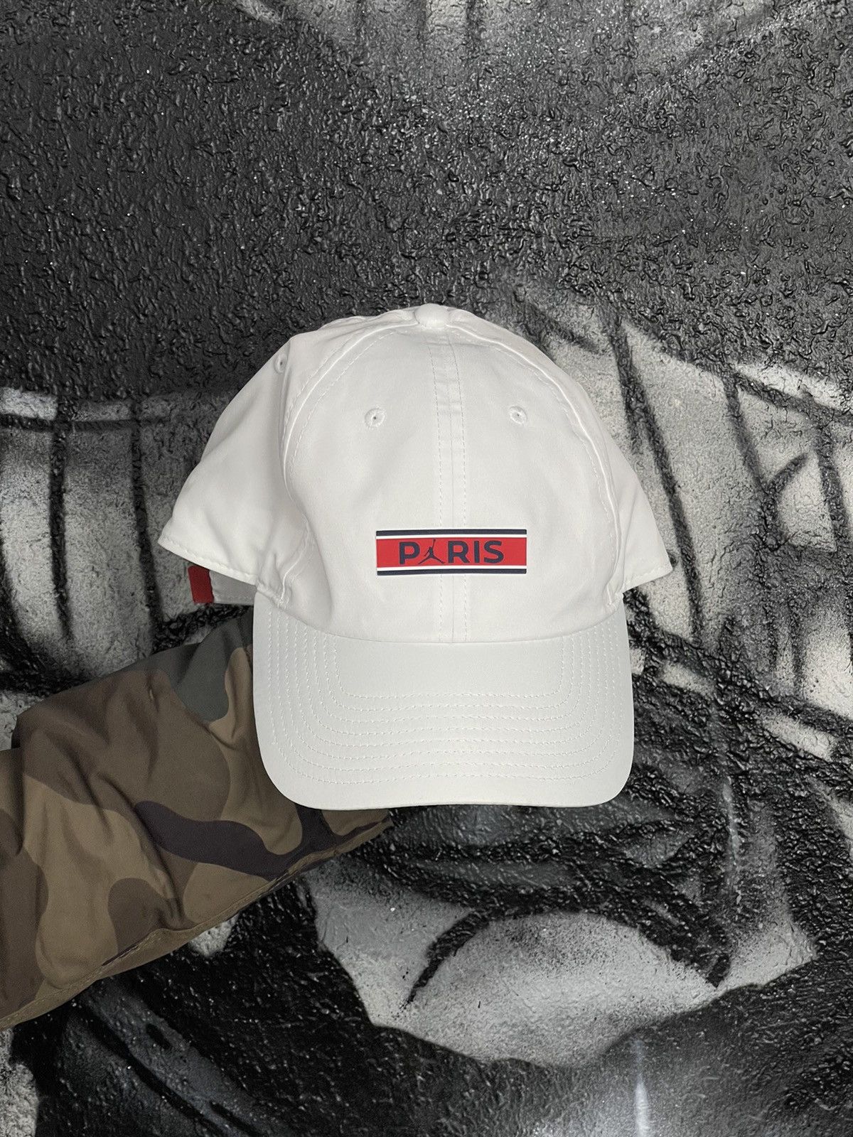 Jordan Brand Air Jordan Paris Saint-Germain White Baseball Cap One Sized Fits Size ONE SIZE - 4 Thumbnail