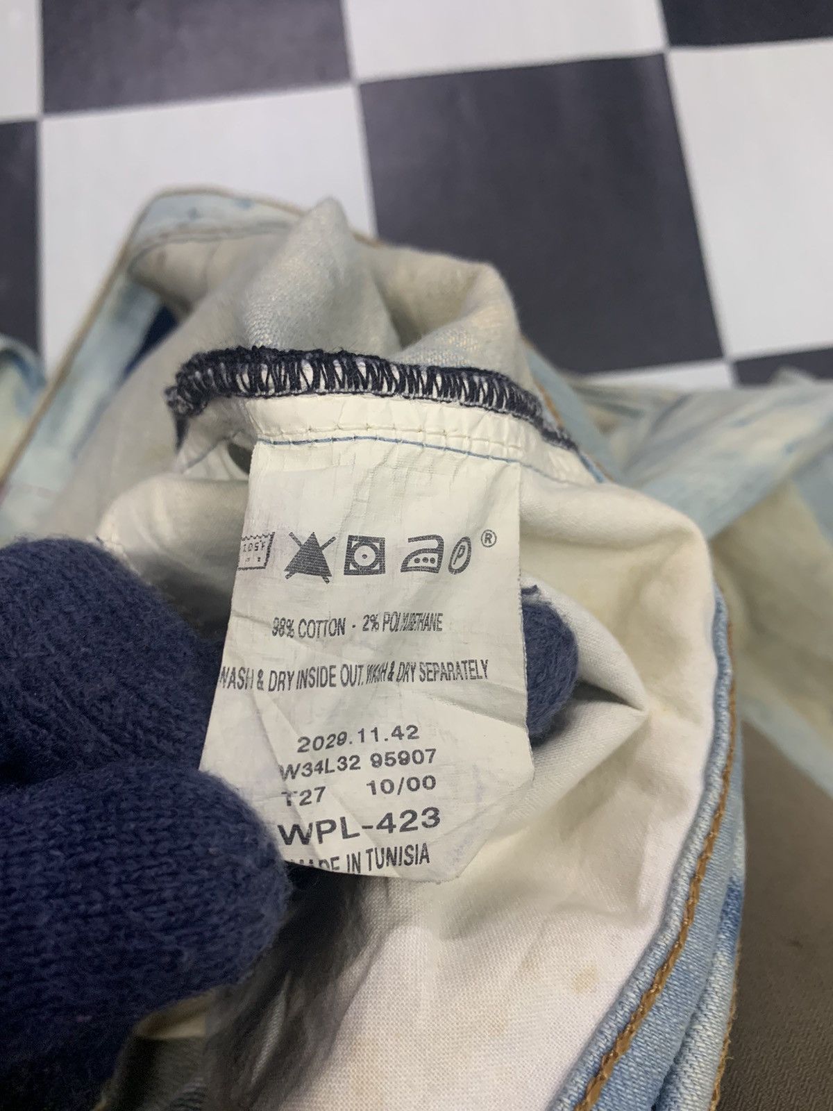 Levi's Vintage Clothing Rare Levi's Engineered Jeans Acid Washed Printed Mens Jeans Size US 35 - 7 Thumbnail