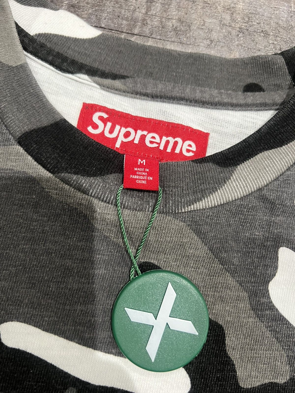 Supreme Supreme Snow Camo embroidered T-shirt Size US M / EU 48-50 / 2 - 3 Thumbnail