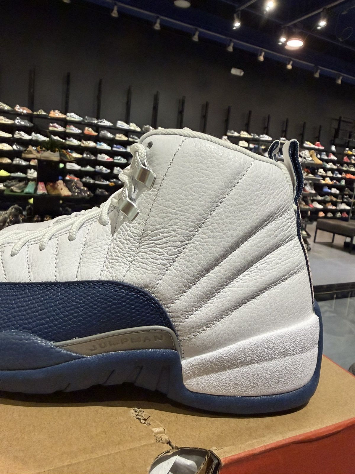 Jordan Brand Size 9.5 - Jordan 12 Retro French Blue (2025) Size US 9.5 / EU 42-43 - 5 Thumbnail