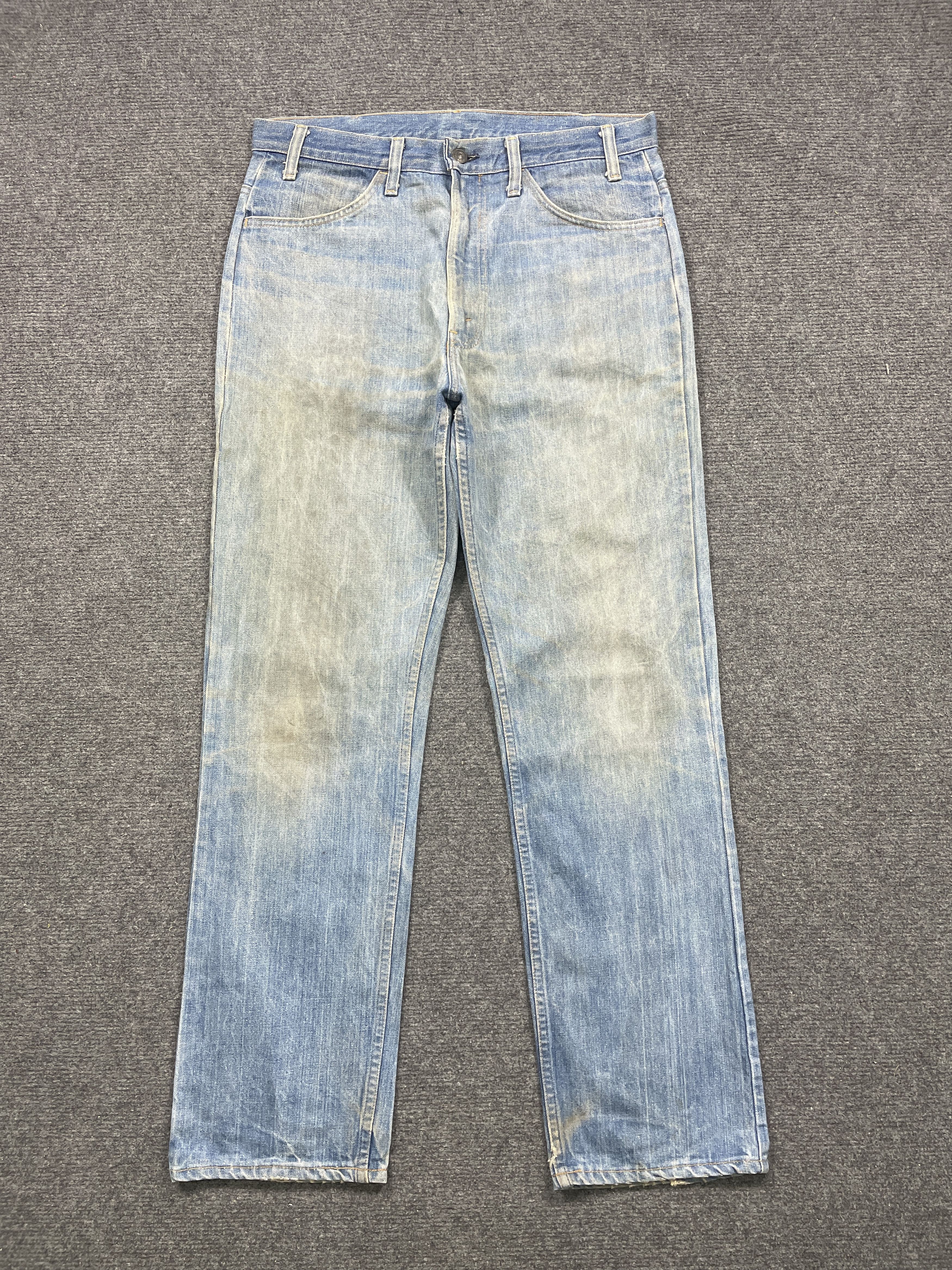 image of 80's Levis 519 Orange Tab Faded Blue Jeans in Blue Denim, Men's (Size 35)