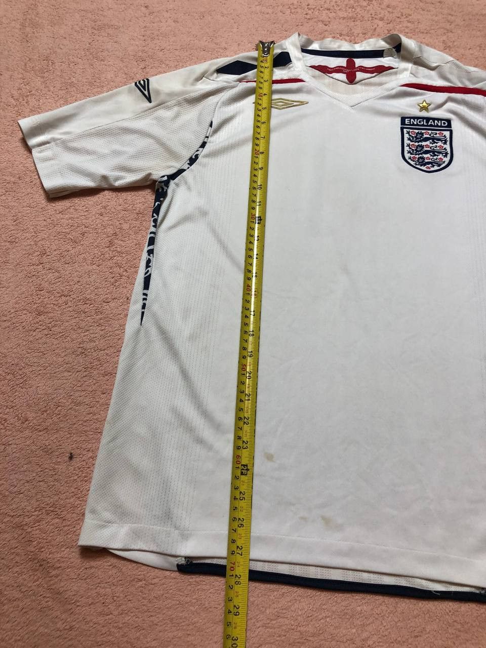 Umbro England Away Football Shirt Umbro Soccer Jersey Size M Size US M / EU 48-50 / 2 - 16 Thumbnail
