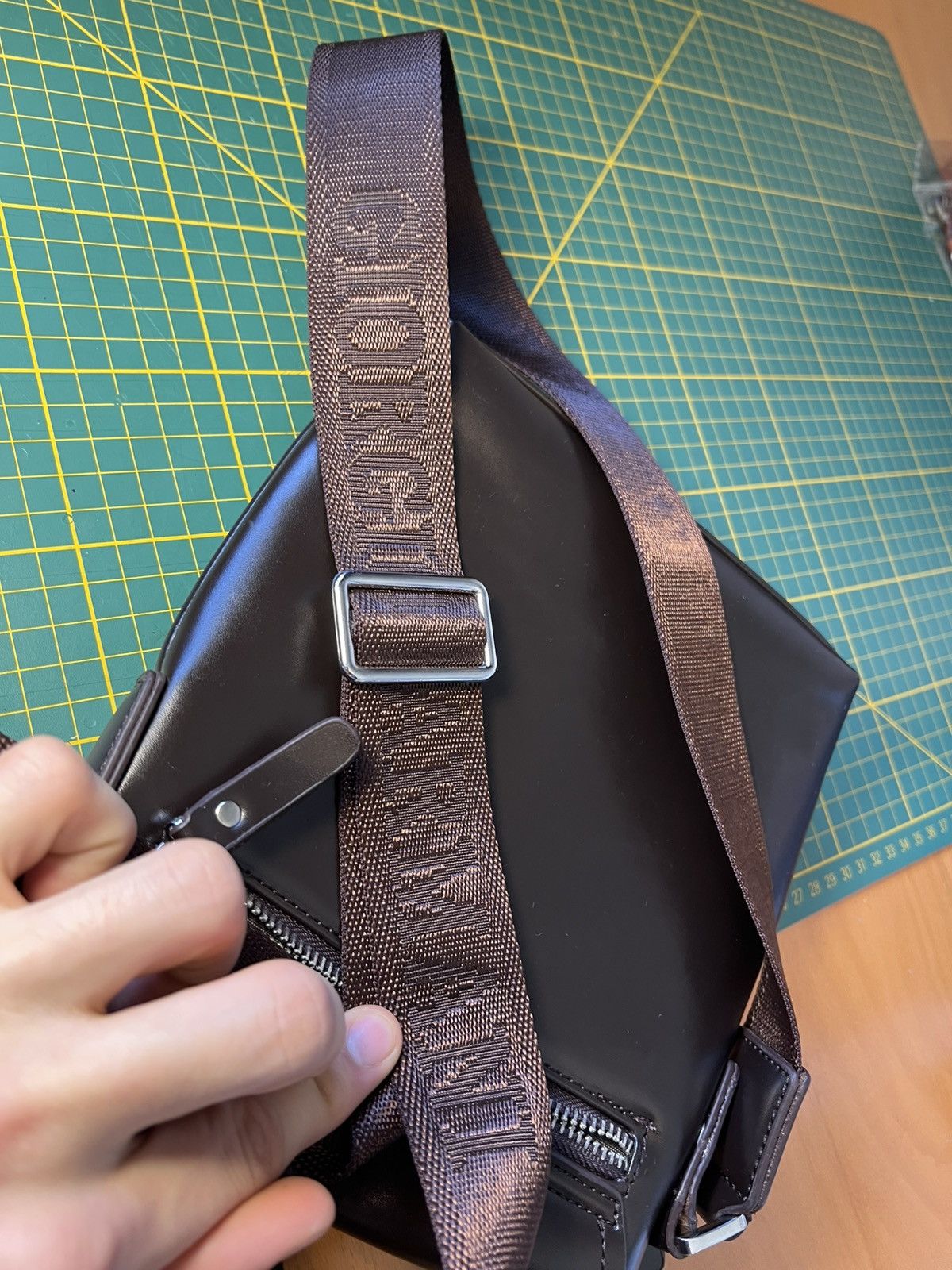 Giorgio Armani Giorgio Armani leather crossbody flap bag Size ONE SIZE - 22 Thumbnail