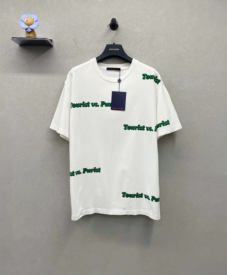 Louis Vuitton Louis Vuitton White printed short sleeves 2503-Nextarrow Size US L / EU 52-54 / 3 - 1 Thumbnail