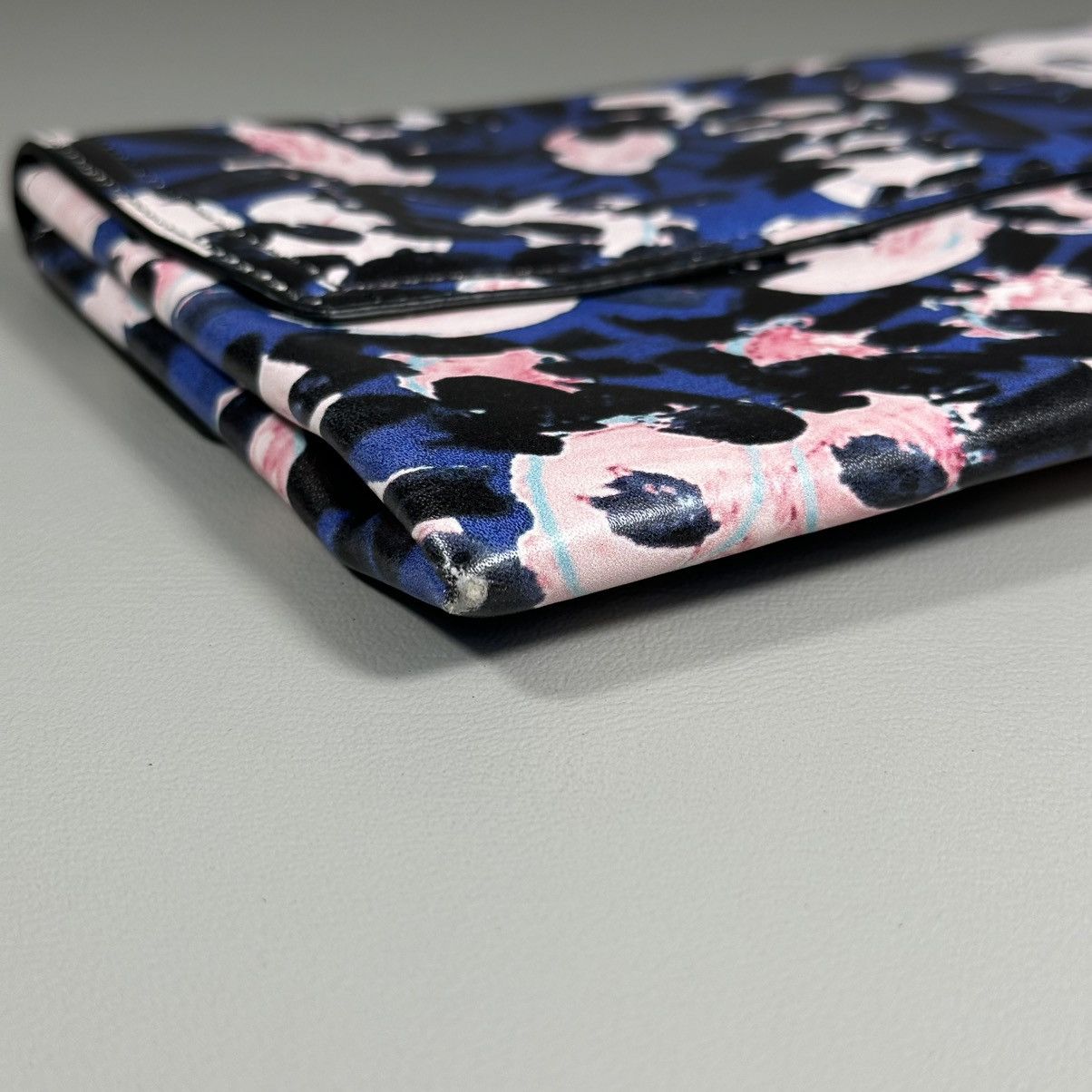 Marni MARNI Ecoleather Abstract Flower Blue Clutch Bag Size ONE SIZE - 6 Thumbnail