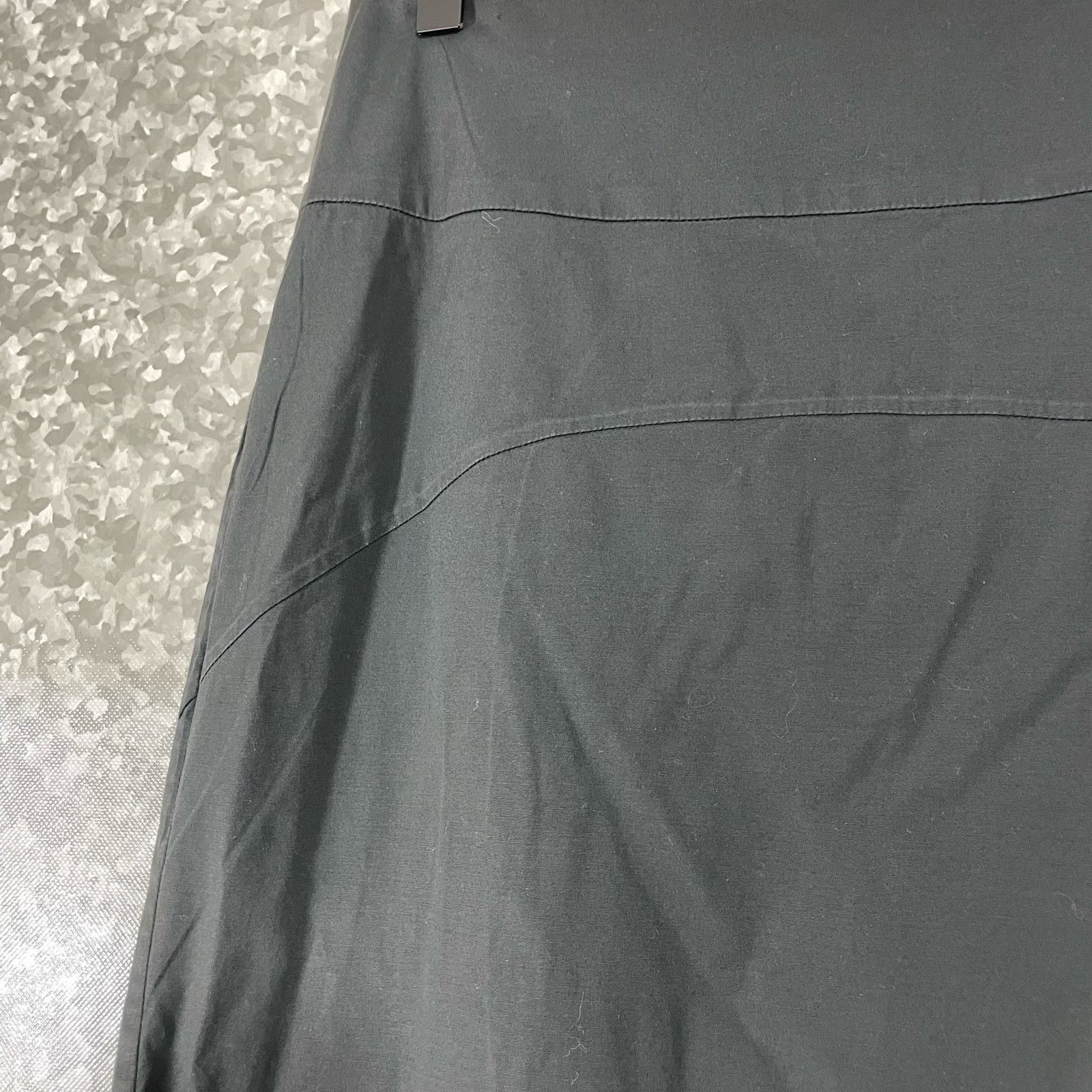 Club Monaco Club Monaco Black Knee Length Double Slit Pencil Skirt - 6 Size 28" / US 6 / IT 42 - 3 Thumbnail