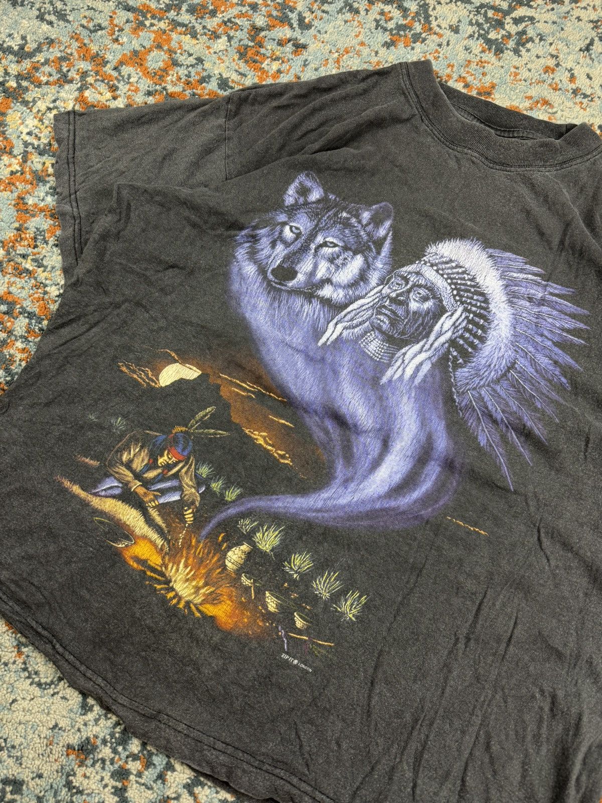 Vintage Vintage 90s native american indian graphic tee faded washed Size US L / EU 52-54 / 3 - 3 Thumbnail