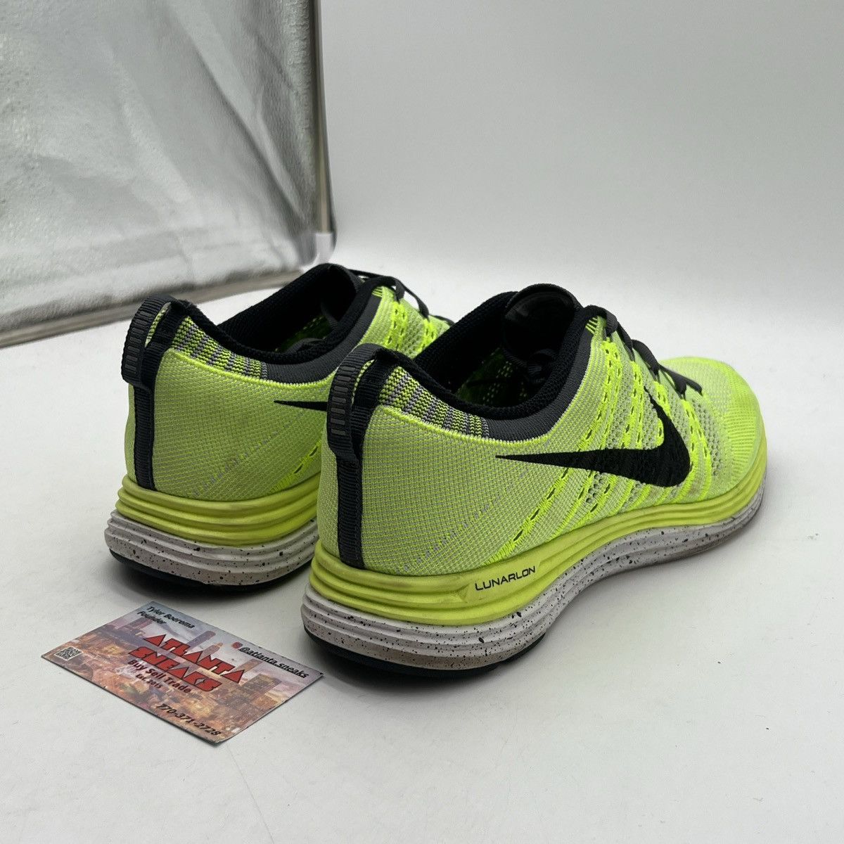 Nike Nike Flyknit One+ Yellow W Size US 11 / EU 44 - 5 Thumbnail