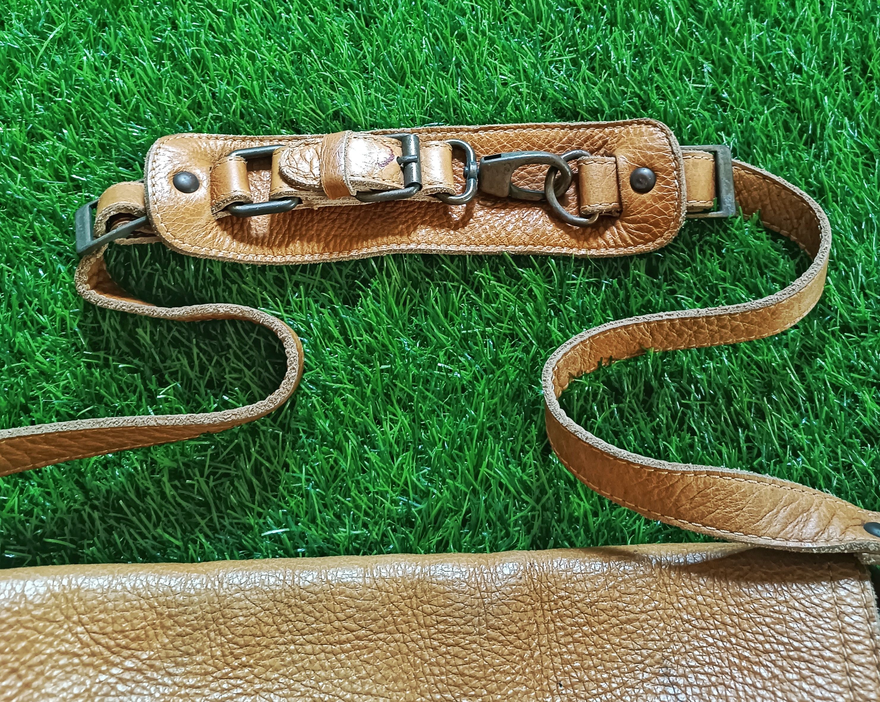 Handmade × Leather HANDMADE LEATHER LARGE OVERSIZED CROSSBODY SLING BAG Size ONE SIZE - 9 Thumbnail
