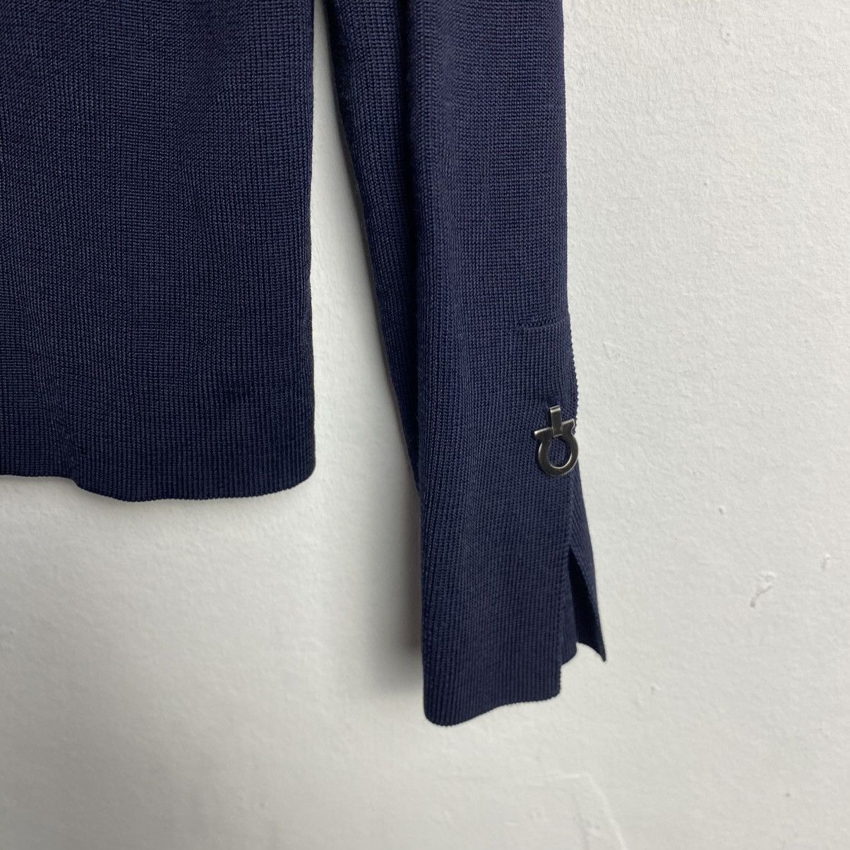 Salvatore Ferragamo Salvatore Ferragamo Cardigan Size S / US 4 / IT 40 - 4 Thumbnail