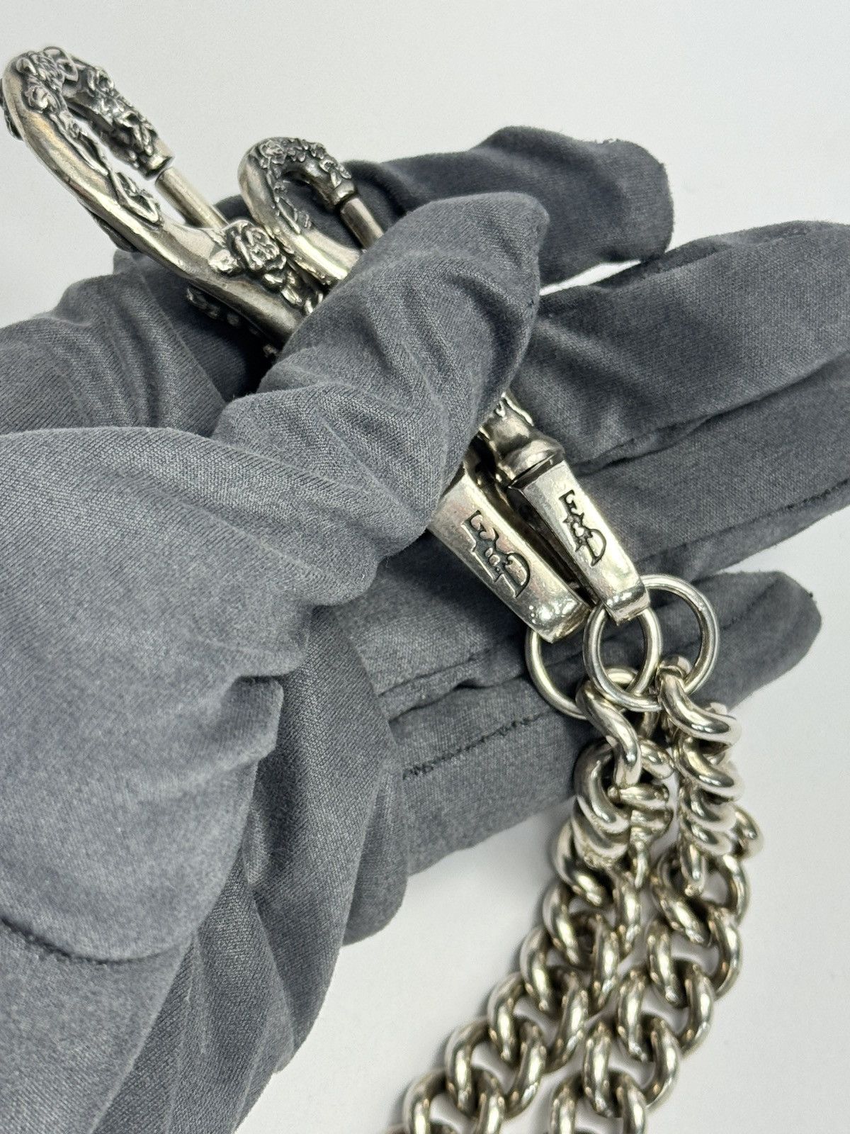 Enfants Riches Deprimes 2x ANTIQUE SILVER ROSE ENGRAVED WALLET CHAIN Size ONE SIZE - 5 Thumbnail