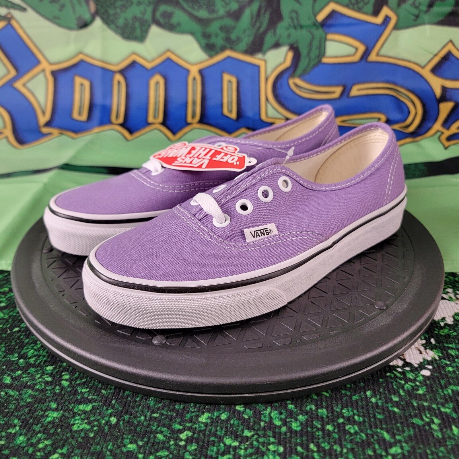 Vans Authentic Chalk Violet Skateboarding Shoes Sz 4M 5.5W