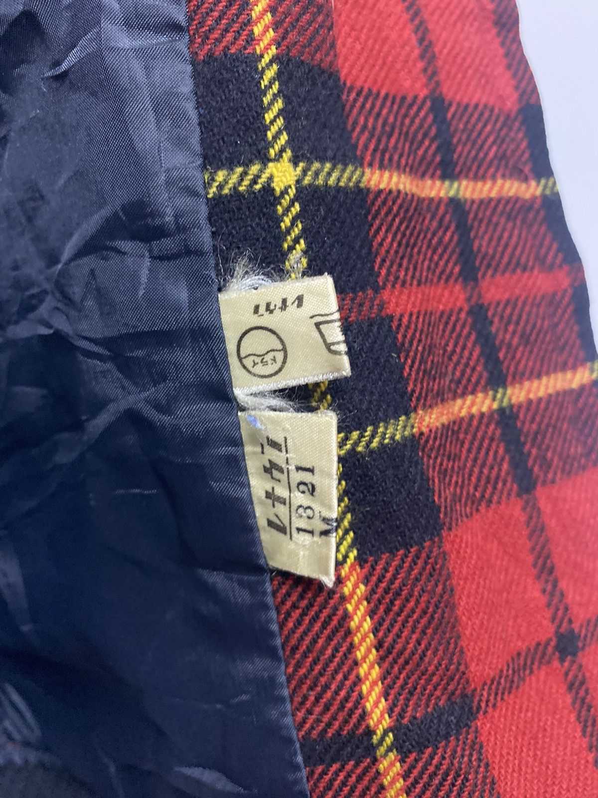 Japanese Brand Vintage Arnold Palmer by Renown Wool Plaid Bomber Jacket Size US M / EU 48-50 / 2 - 12 Thumbnail