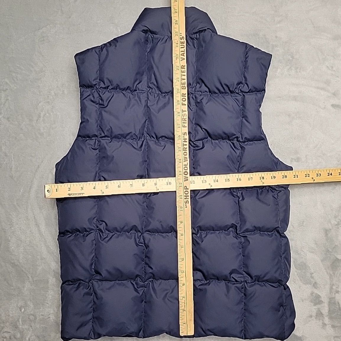 Eddie Bauer VINTAGE Eddie Bauer Goose Down Vest Mens Navy Blue Quilted Puffer Outdoors Full Zip Gorp Shirt Mens S Blue Down Zip Vest Size US S / EU 44-46 / 1 - 8 Thumbnail
