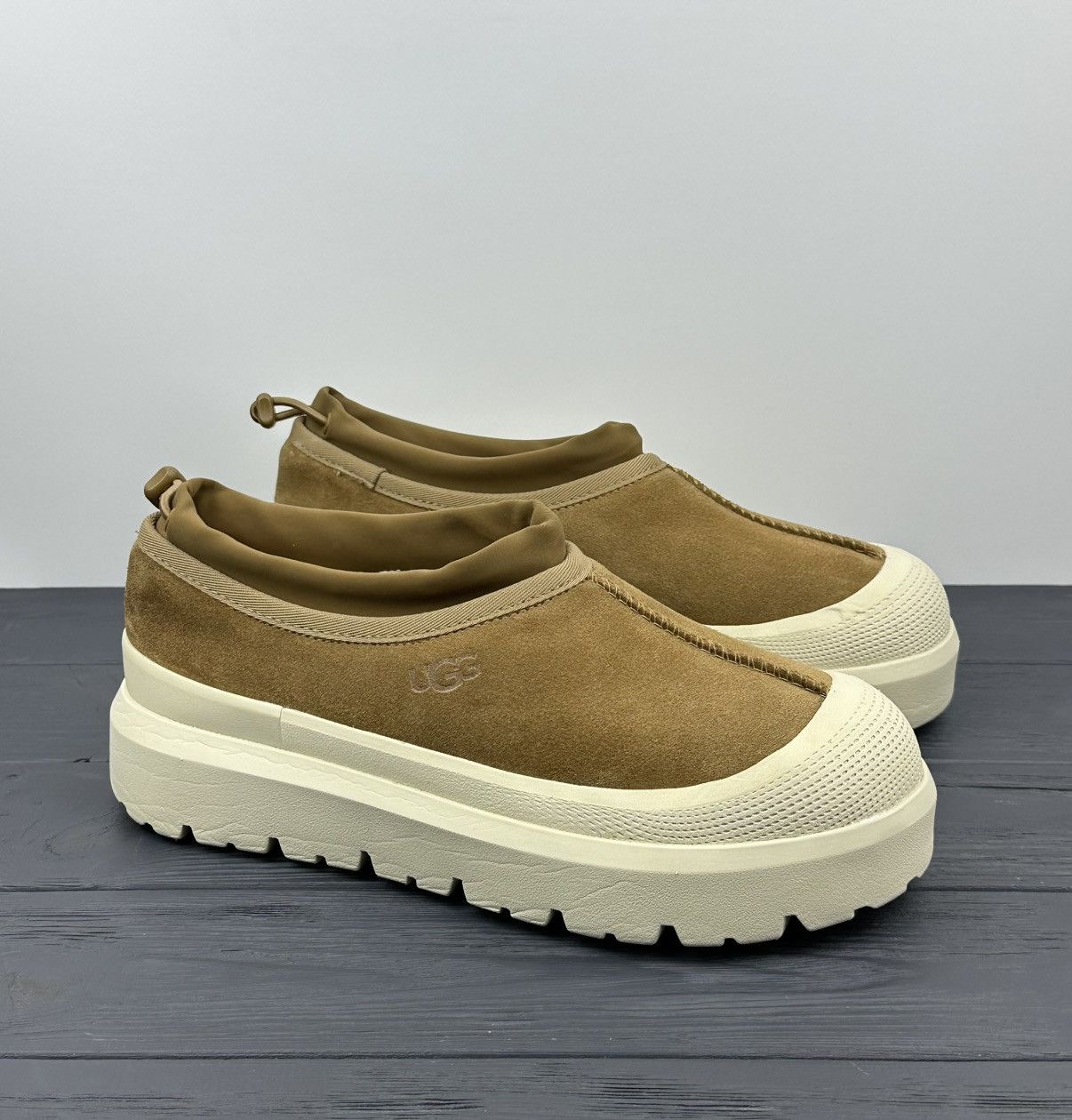 Ugg UGG Tasman Weather Hybrid Chestnut Suede Men’s Size 9 US Size US 9 / EU 42 - 1 Thumbnail