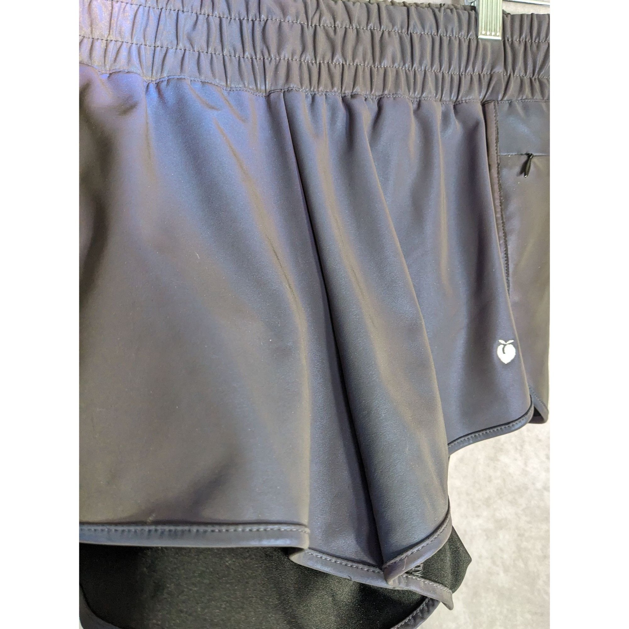 Other Flexliving Sporty Prismatic Color-Shift Athletic Shorts Size Size 28" / US 6 / IT 42 - 10 Thumbnail