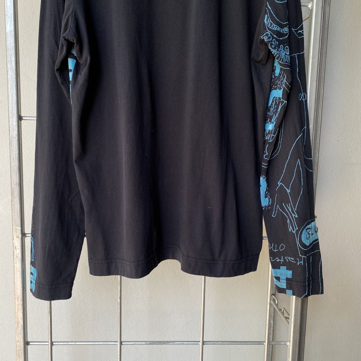 Desigual Derigual Black Long-Sleeve Tee with Blue Graphic Print Size US L / EU 52-54 / 3 - 9 Thumbnail