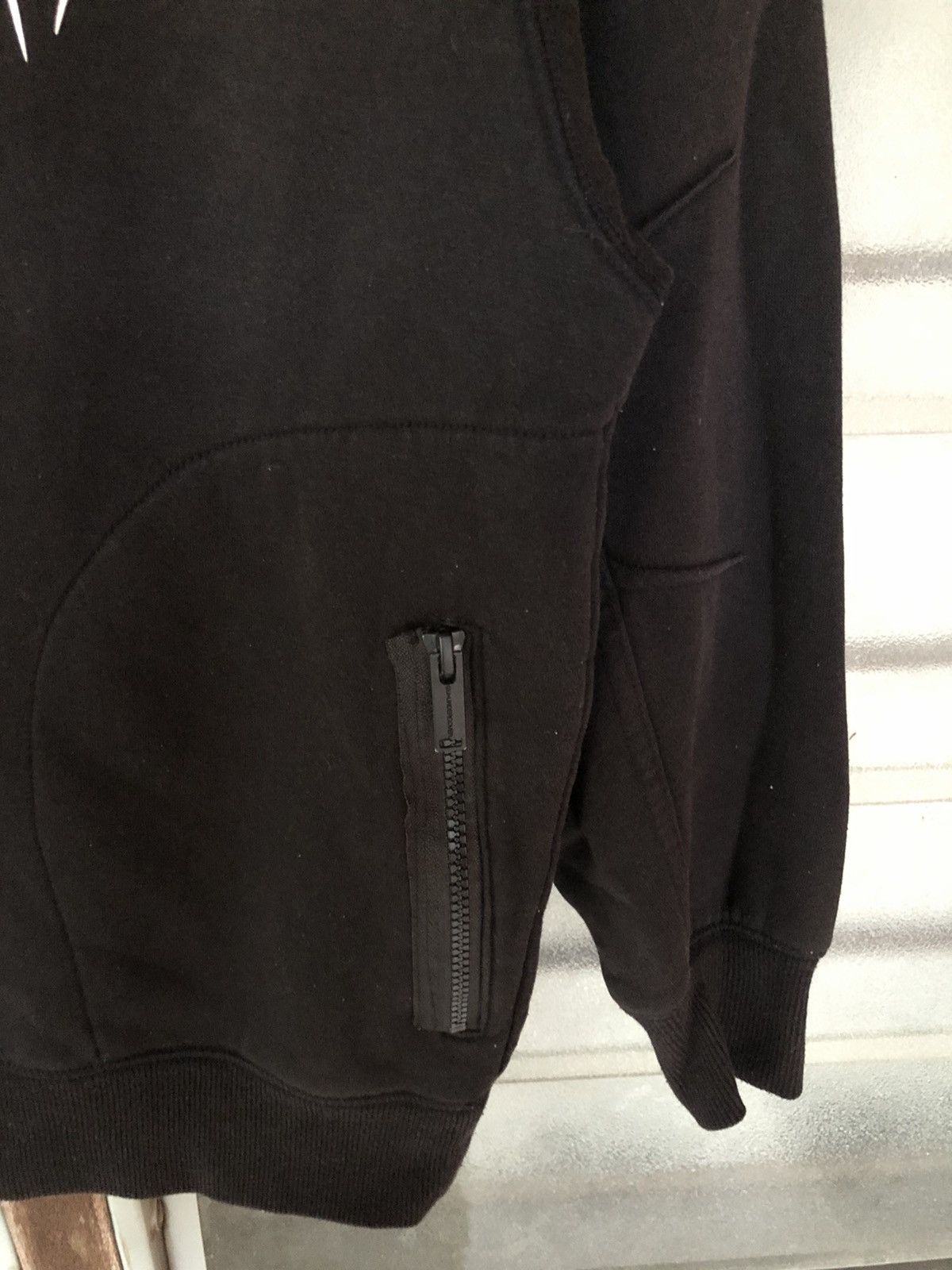 GU × Japanese Brand × Undercover GU x Undercover Sweatshirt Size US M / EU 48-50 / 2 - 5 Thumbnail