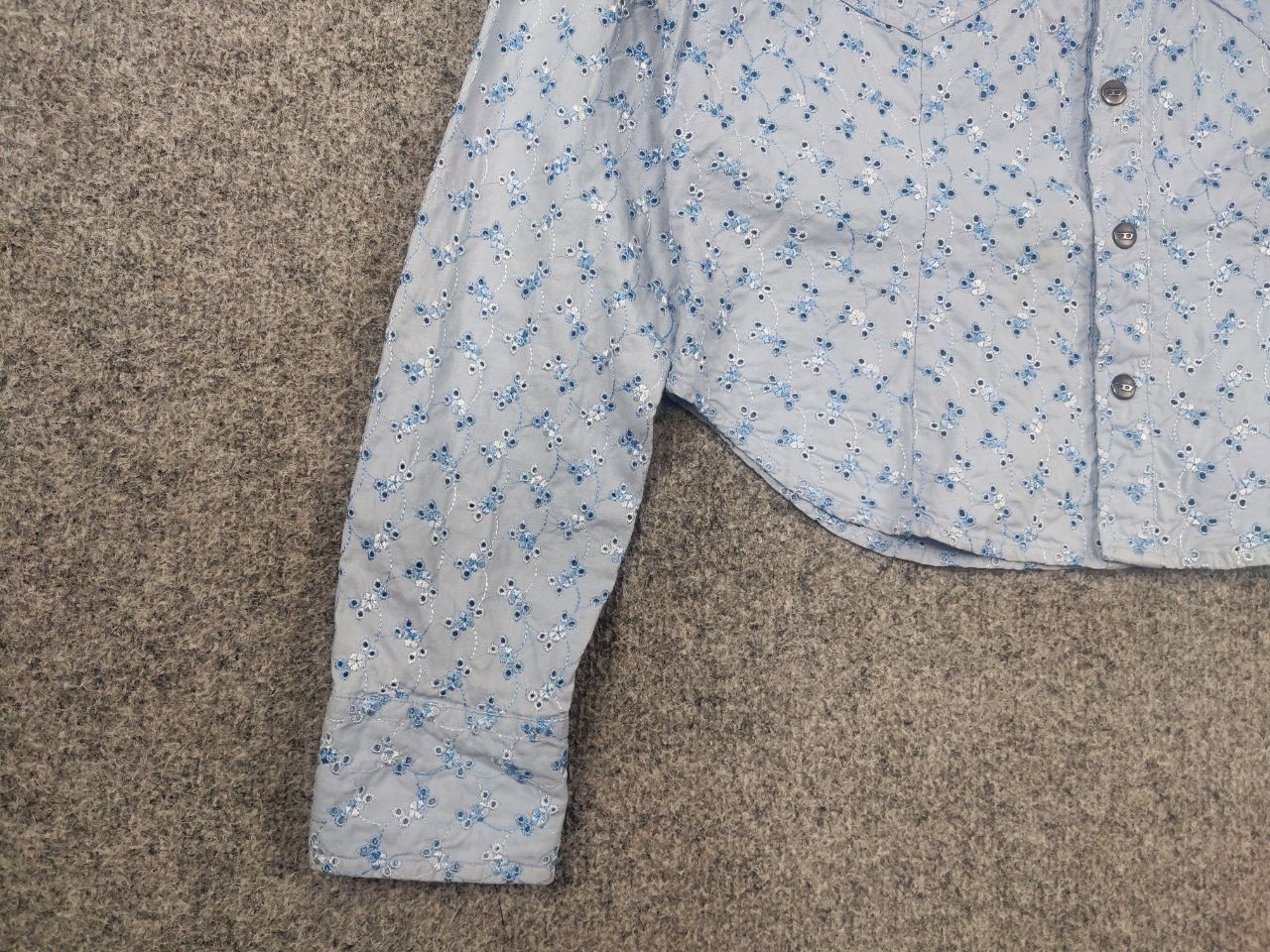 Diesel Vintage Diesel shirt Long sleeve embroidered flowers Y2k Size L / US 10 / IT 46 - 4 Thumbnail