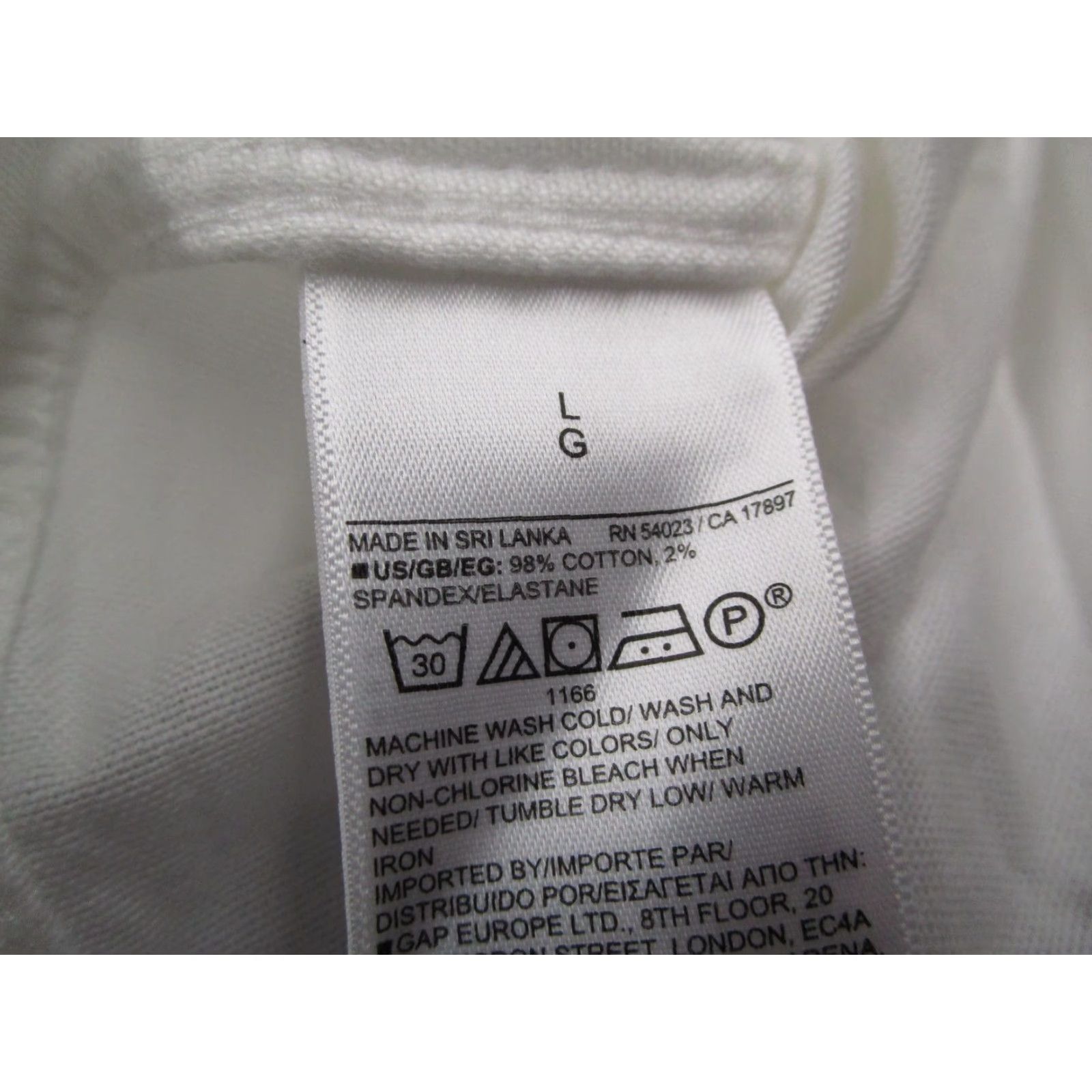Gap GAP Palace Button-Up Shirt Mens Large Long Sleeve White Embroidered Athletic Flags Limited Edition Size US L / EU 52-54 / 3 - 4 Thumbnail