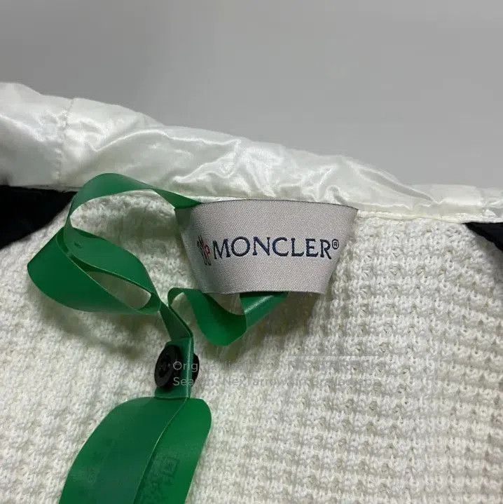 Moncler Moncler Printed Logo Zip Hooded Down Jacket. Size US XL / EU 56 / 4 - 1 Thumbnail