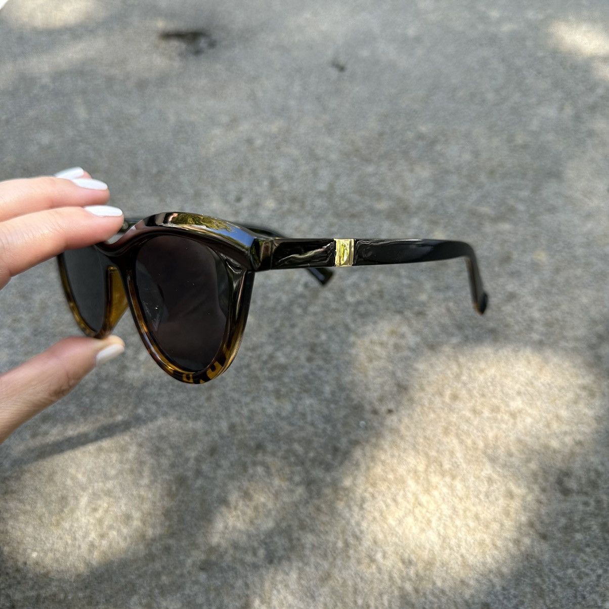 Other Y2K Unisex Sunglasses Retro Fashion Shades KD5306-01 Size ONE SIZE - 2 Thumbnail