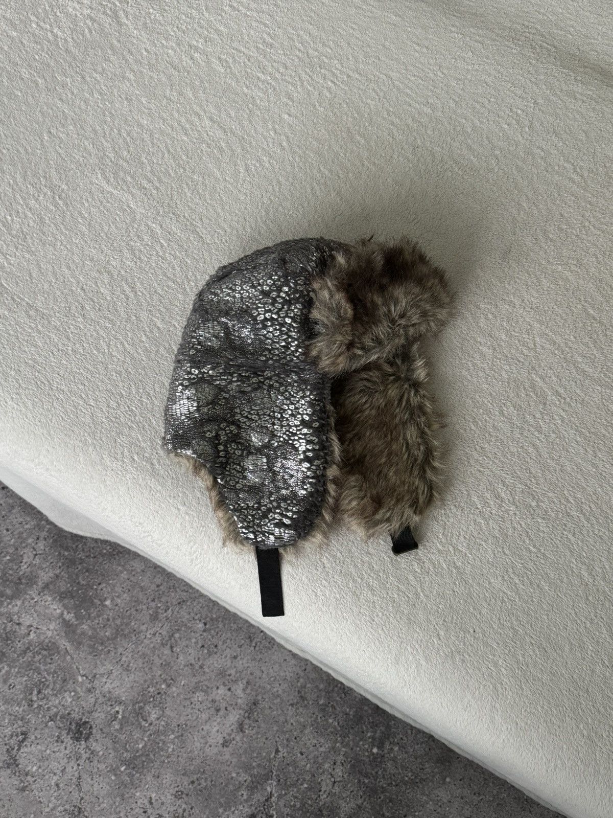 Other Vintage silver Y2K fuzzy fur ushanka hat punk Japanese Size ONE SIZE - 1 Thumbnail