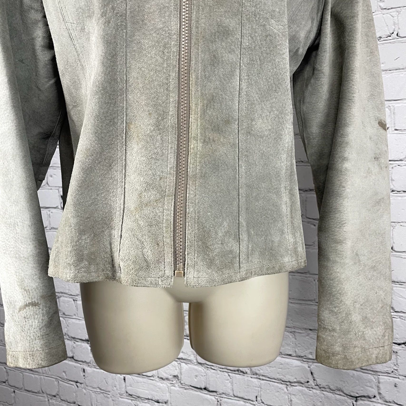 Express VINTAGE Express Gray Genuine Suede Satin Lined Zipped Jacket M Womens Size M / US 6-8 / IT 42-44 - 7 Thumbnail