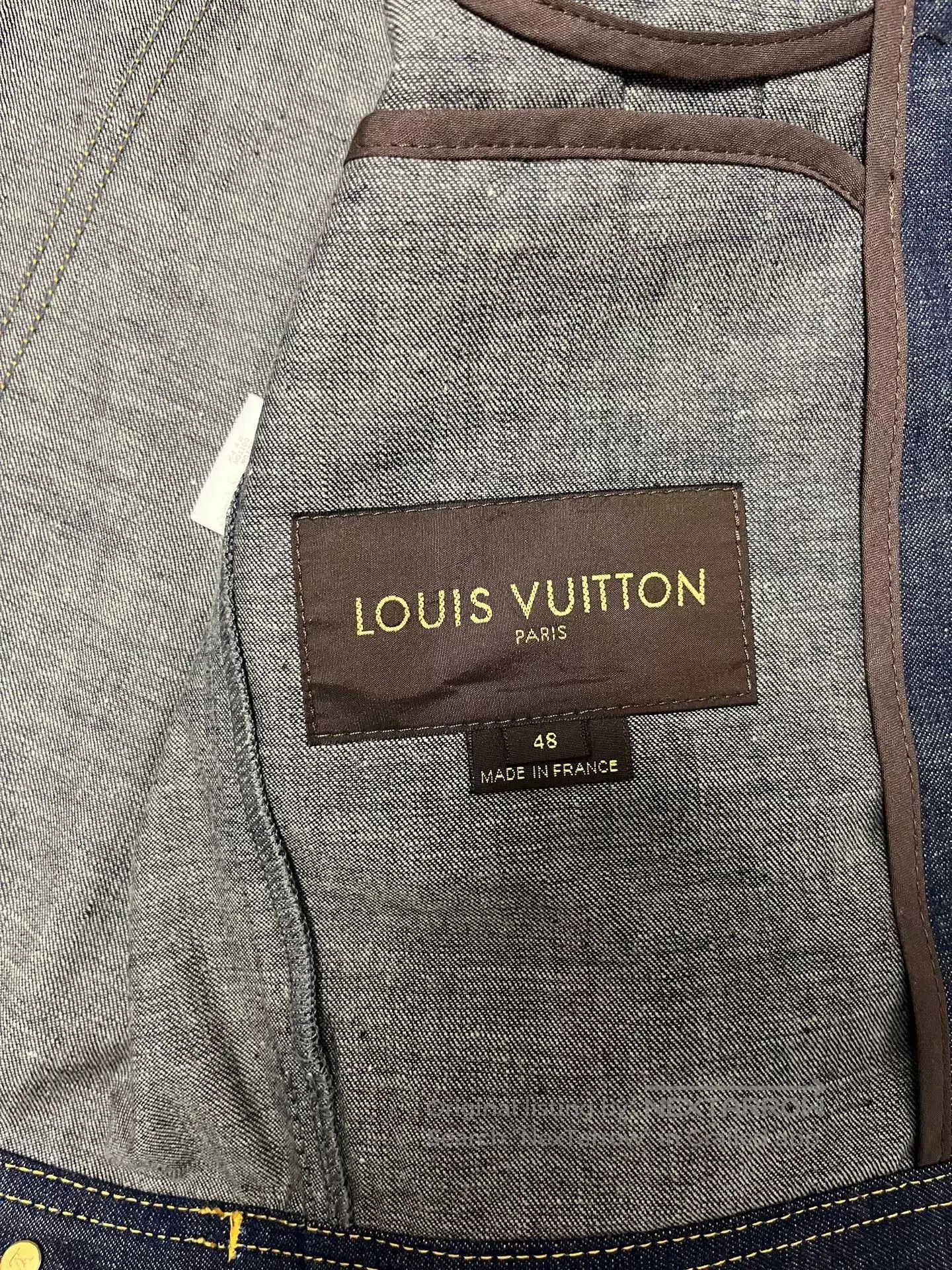 Louis Vuitton louis vuitton denim jacket for men and women. Size US M / EU 48-50 / 2 - 4 Thumbnail