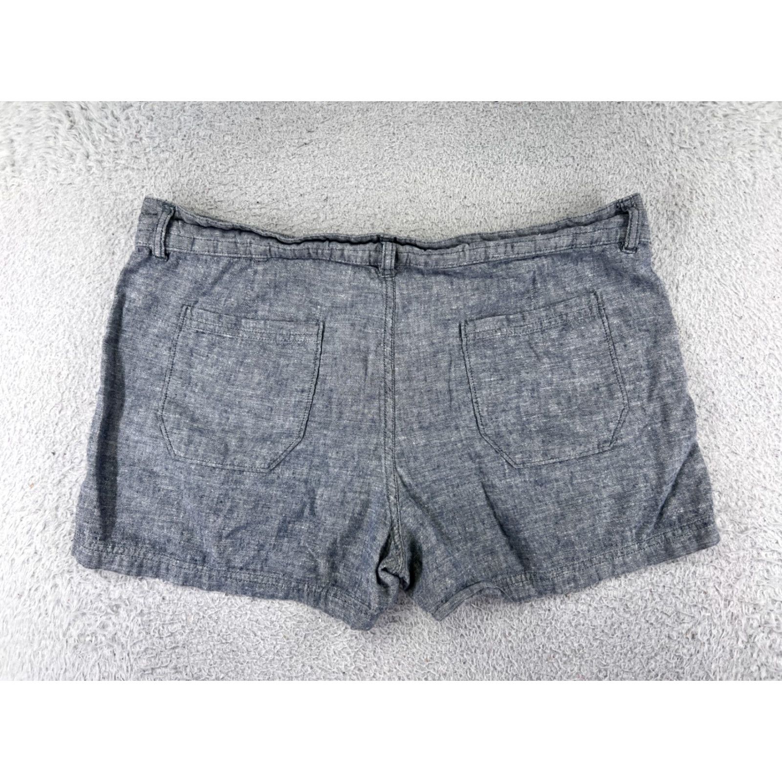 Patagonia Patagonia Shorts Womens 14 Blue Chambray Hemp Blend Island 34x3 Size 36" / US 14 / IT 50 - 2 Thumbnail