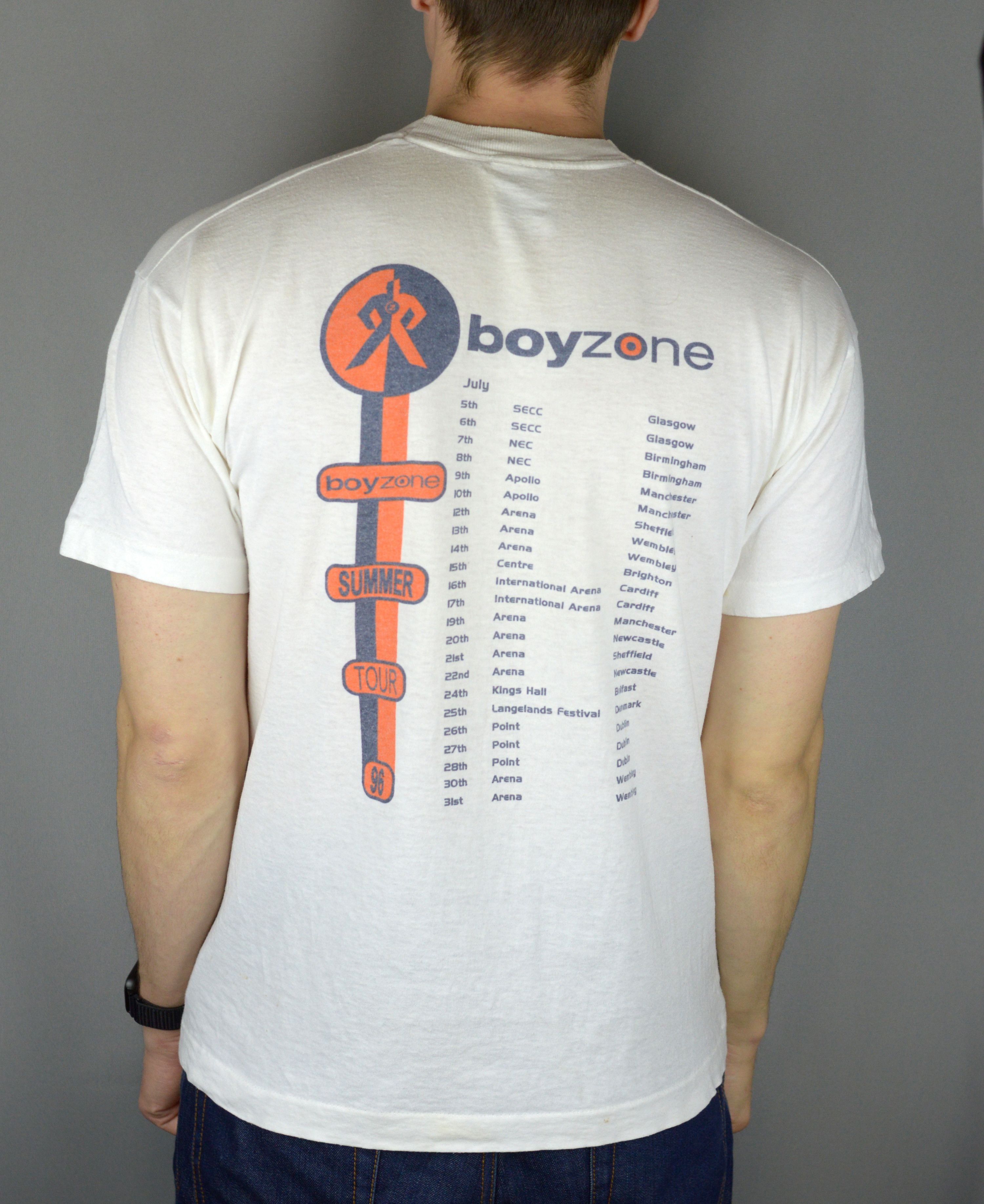 Vintage Vintage Boyzone Summer tour 1996 t shirt Size US XL / EU 56 / 4 - 2 Thumbnail
