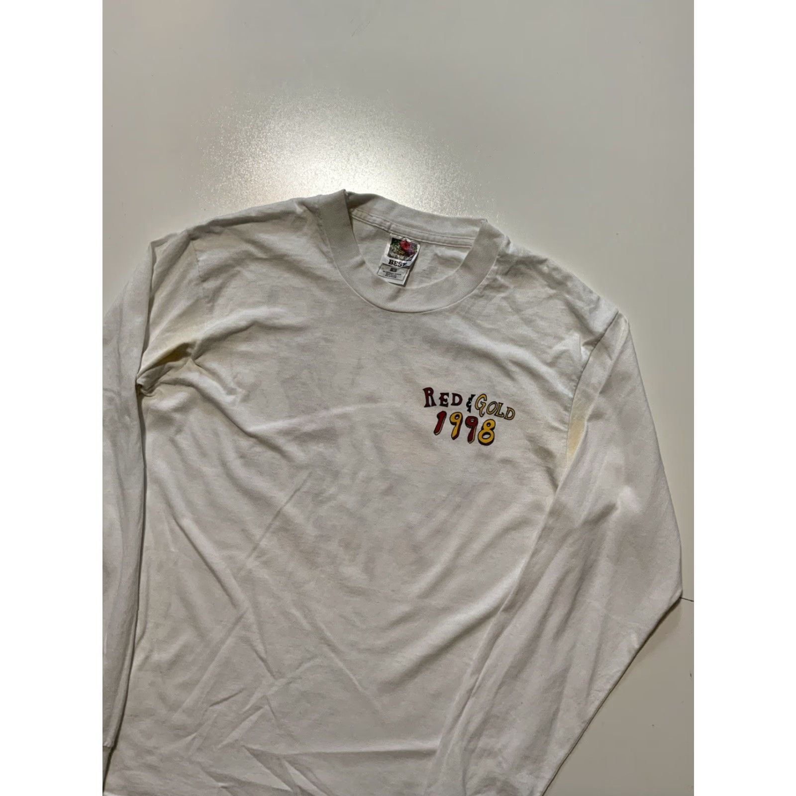 Fruit Of The Loom VINTAGE Lauren Montgomery Red Rockets & Gold Galaxies L/S Graphic T-Shirt M Mens Red 1998 Rocketeer T-Shirt Size US M / EU 48-50 / 2 - 4 Thumbnail