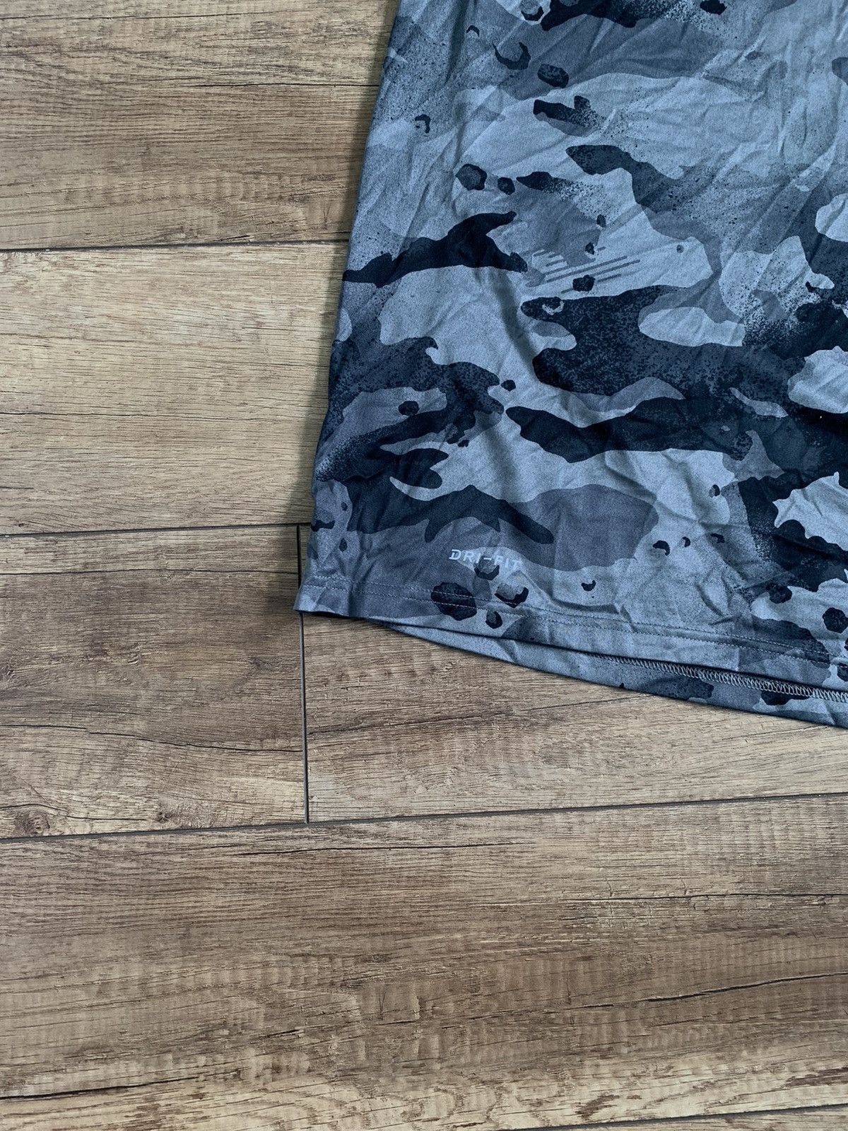 Nike Nike Dri Fit Oversize Camo T Shirt Size US XXL / EU 58 / 5 - 4 Thumbnail