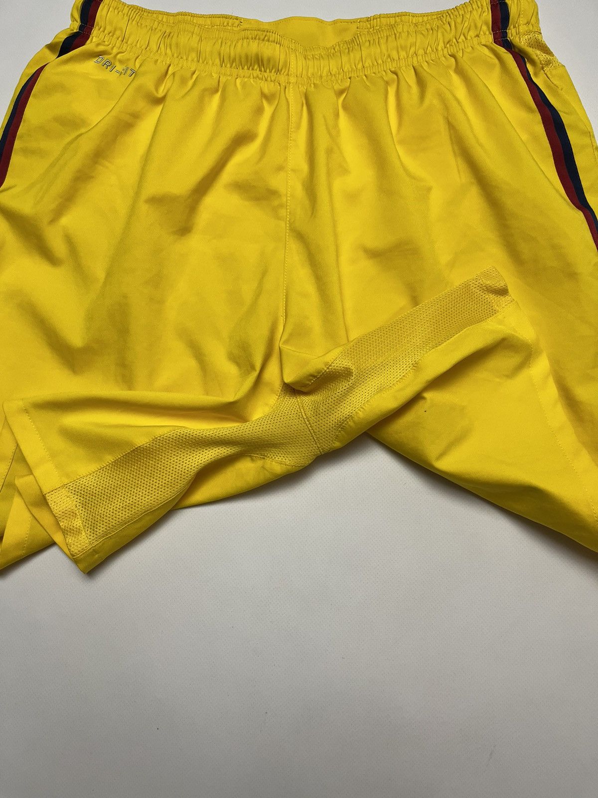 Other BLOKECORE Vintage Nike Barcelona Soccer Shorts Size US 34 / EU 50 - 10 Thumbnail