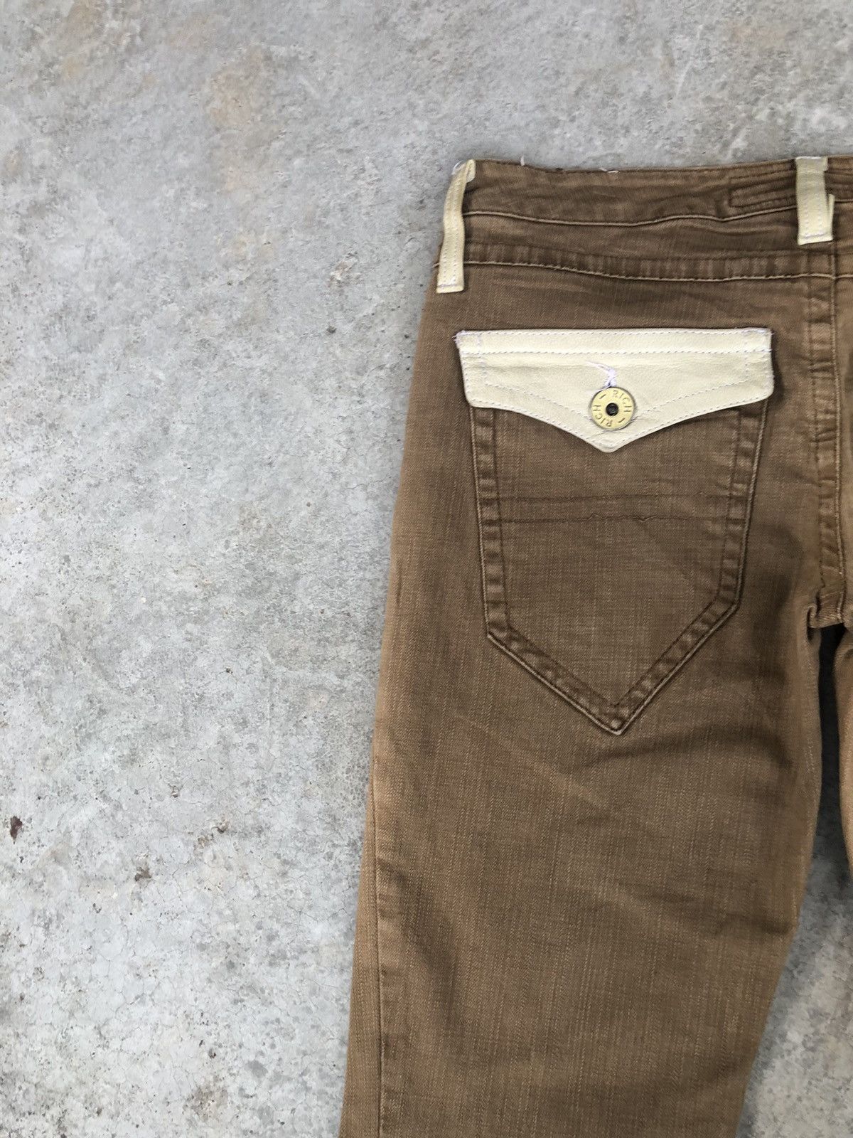 If Six Was Nine Richmond Flared Jeans Distressed Jeans Size US 31 - 11 Thumbnail