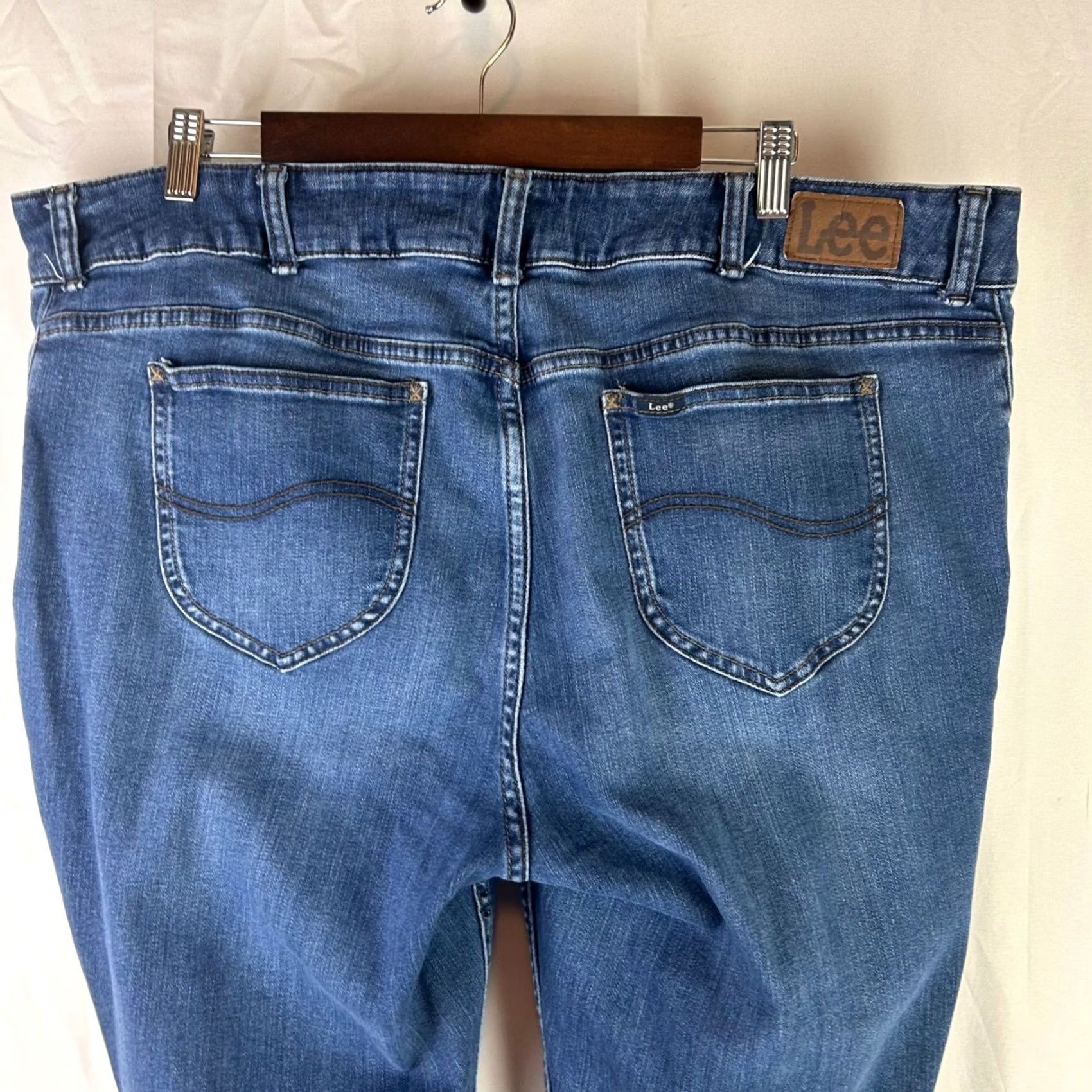Lee Lee Boot Cut Jeans Womens 22W Blue Mid Rise Regular Denim Pants Size 40" / US 18 - 5 Thumbnail