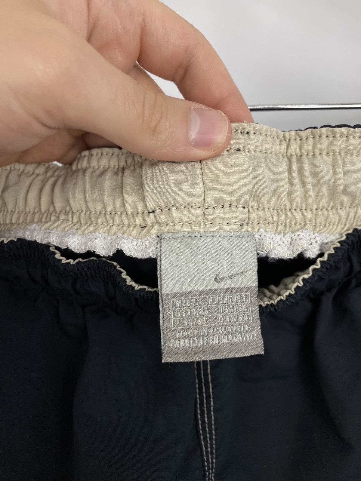 Nike 🇺🇸 Vintage 90s Nike Nylon Shorts Rare Retro Hype Y2K Size US 33 - 6 Thumbnail