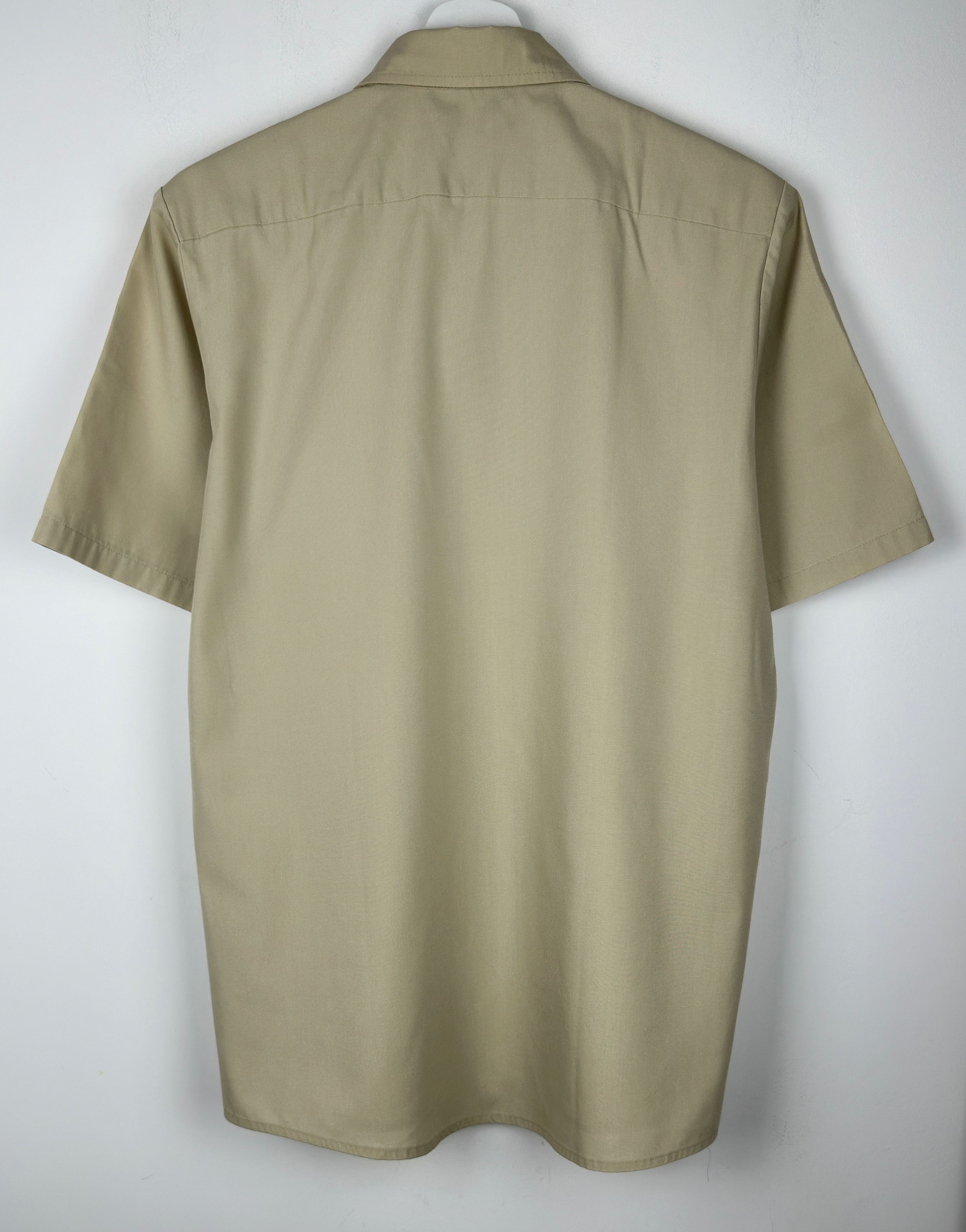 Carhartt Vintage Carhartt Pocket Short Sleeve Button Up Workwear 90s Size US L / EU 52-54 / 3 - 10 Thumbnail