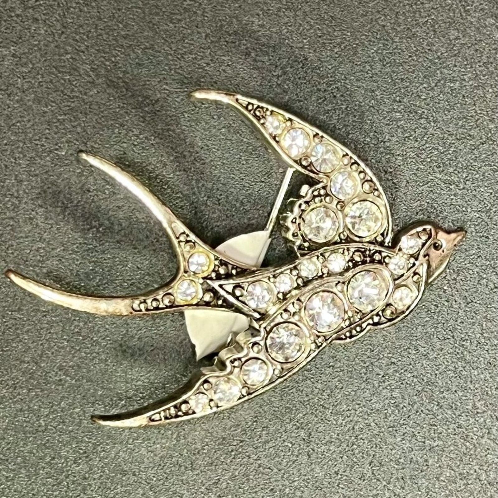 & Other Stories Silvertone and Clear Rhinestone Swallow Dove Brooch pin Size ONE SIZE - 1 Preview