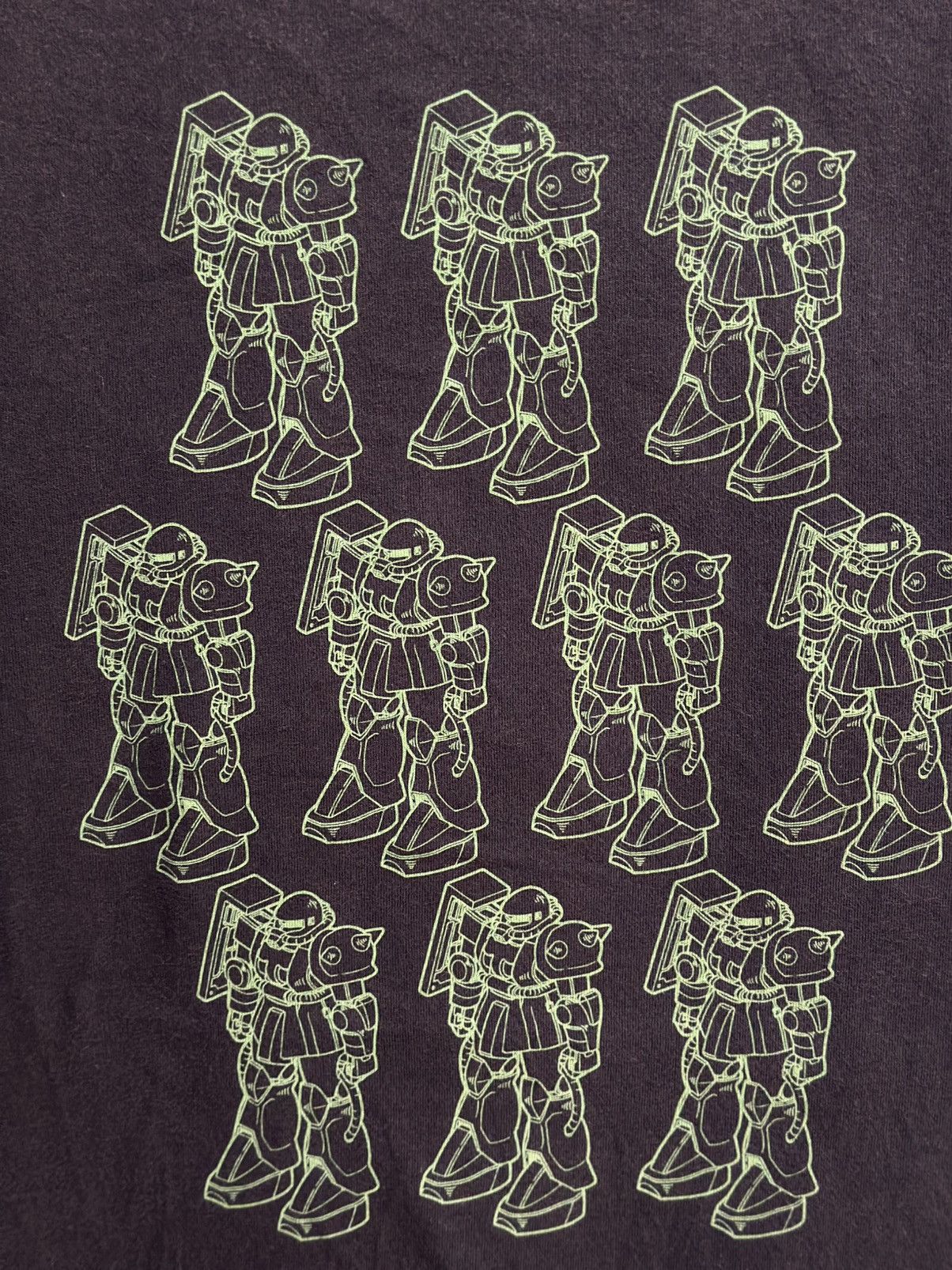 Japanese Brand × Uniqlo × Vintage Vintage Uniqlo Gundam Sun Faded Tee Size US XL / EU 56 / 4 - 6 Thumbnail