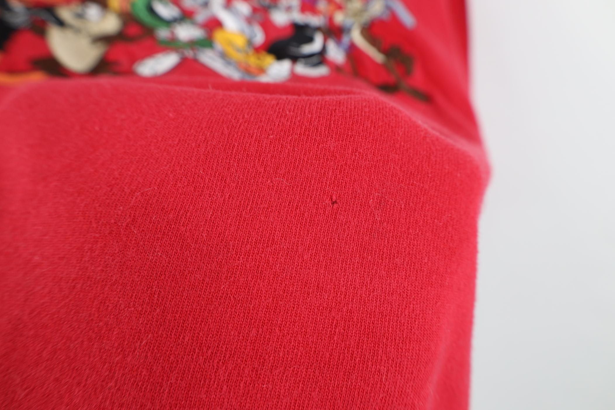 Vintage Vintage 90s Looney Tunes Bugs Bunny and Friends T-Shirt Red Size US XL / EU 56 / 4 - 5 Thumbnail