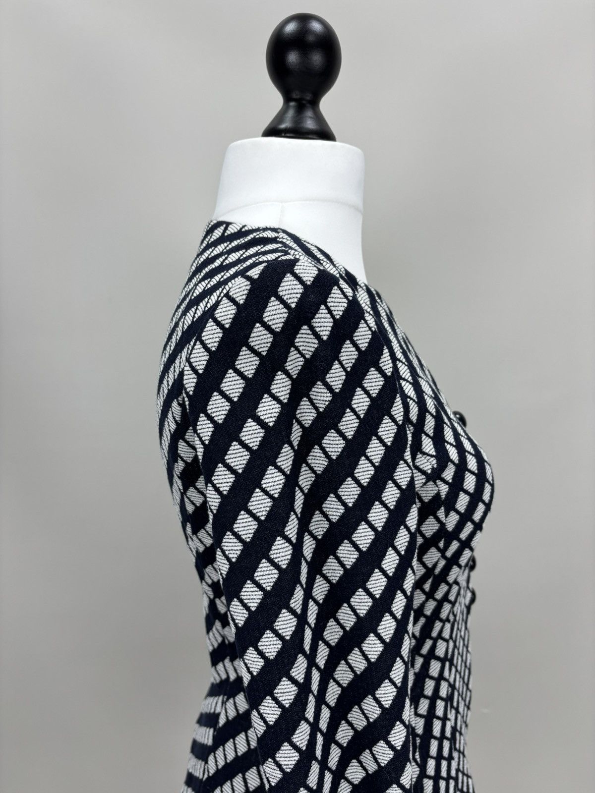 Armani Collezioni Womens blazer Armani Collezioni Size 42 Color Blue Size M / US 6-8 / IT 42-44 - 5 Thumbnail