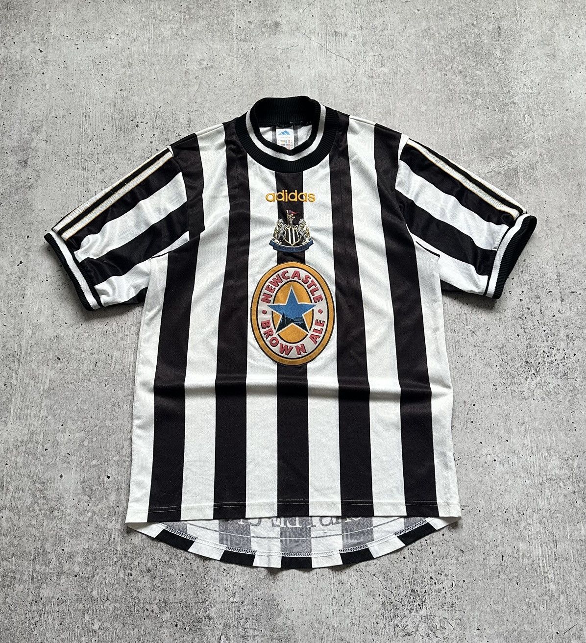 Adidas 1997/99 Adidas Newcastle United Vintage Rare Soccer Jersey Size US S / EU 44-46 / 1 - 1 Thumbnail