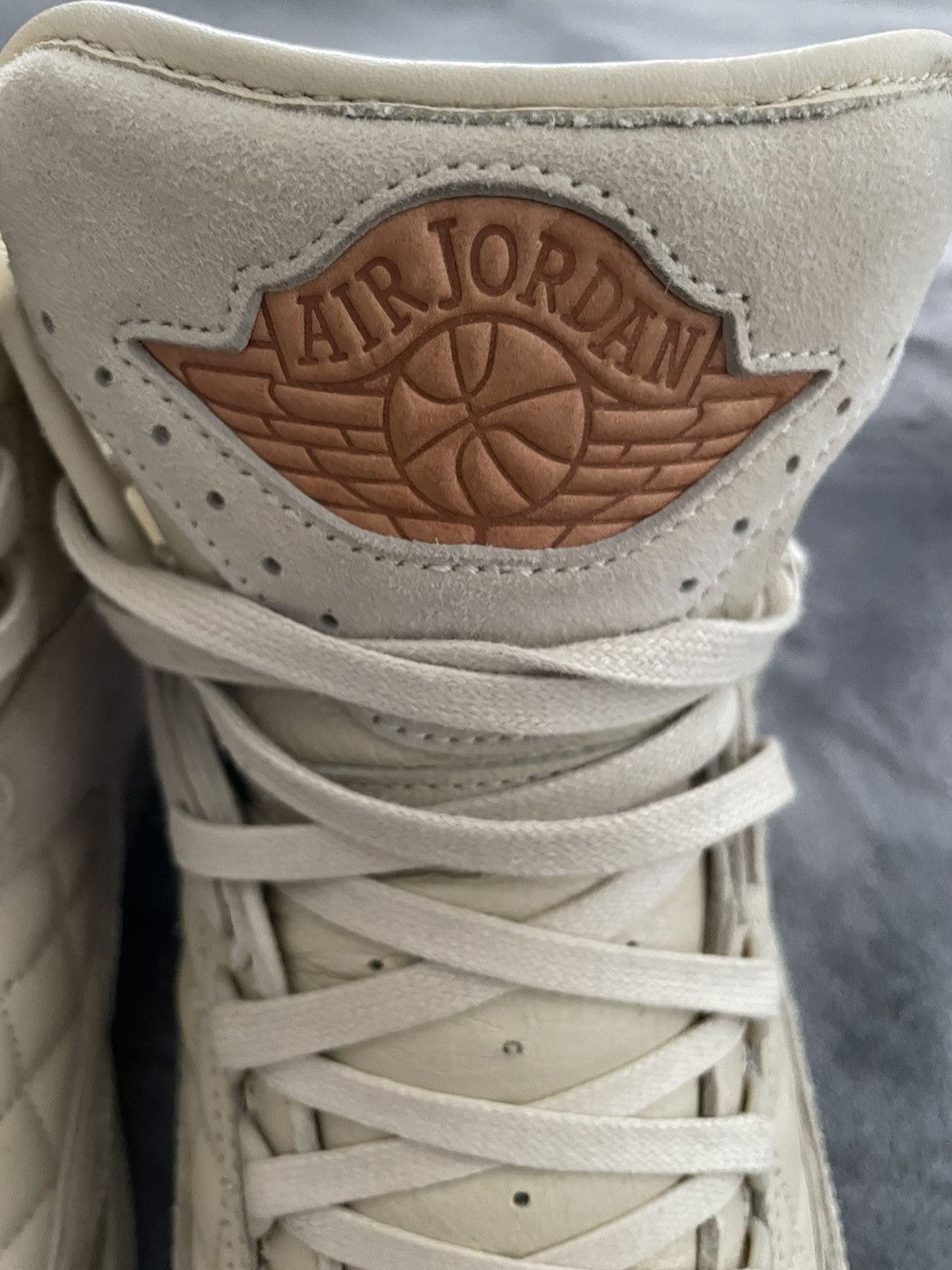 Just Don × Nike Jordan 2 Just Don Beach Size US 10 / EU 43 - 4 Thumbnail