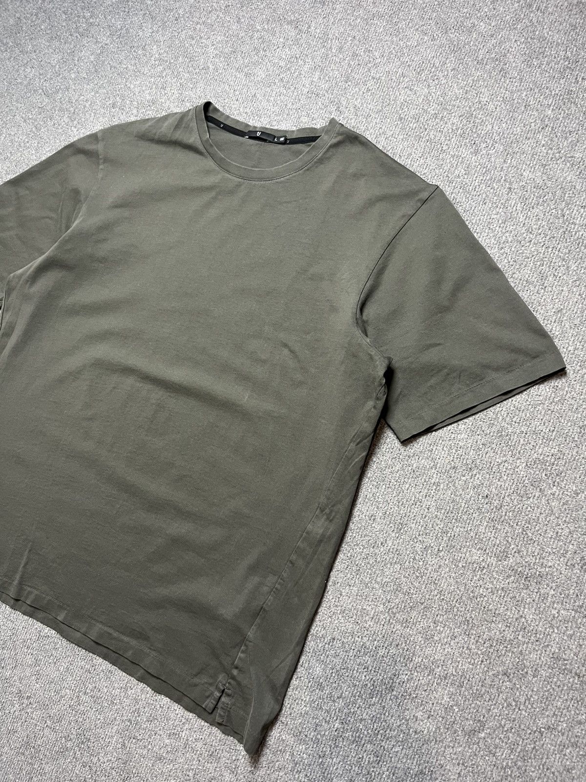 Uniqlo Uniqlo Jil Sander t-shirt Size US L / EU 52-54 / 3 - 3 Thumbnail