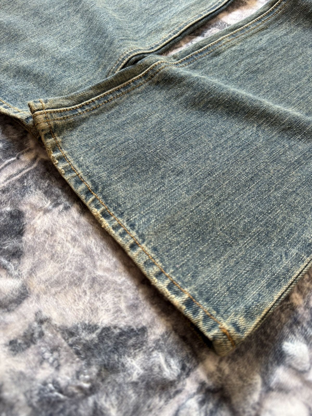 Fad Three × GOSTAR DE FUGA × Japanese Brand Rupert Japan Muddy Wash Rivet Edgy Flared Denim Pants Size US 31 - 11 Thumbnail