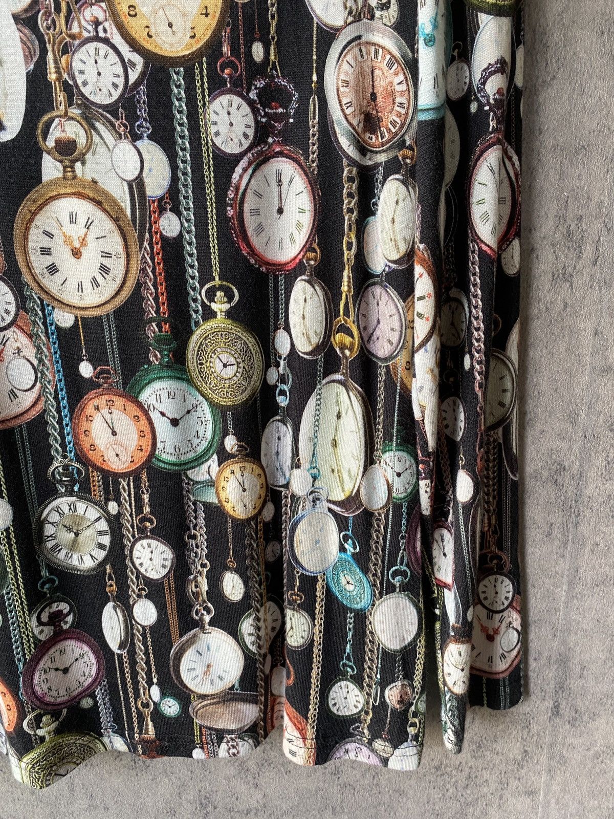Japanese Brand Trust Club Fullprint Vintage Clock Italy Jean Paul Gaultier Size US S / EU 44-46 / 1 - 6 Thumbnail